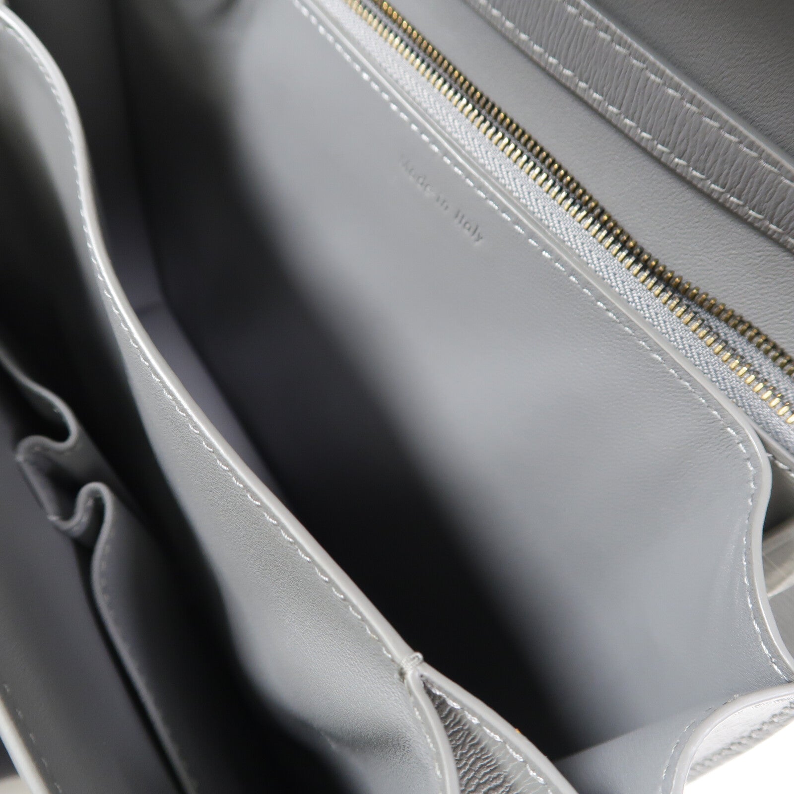 CELINE 牛皮皮革Classic Box Medium肩背袋