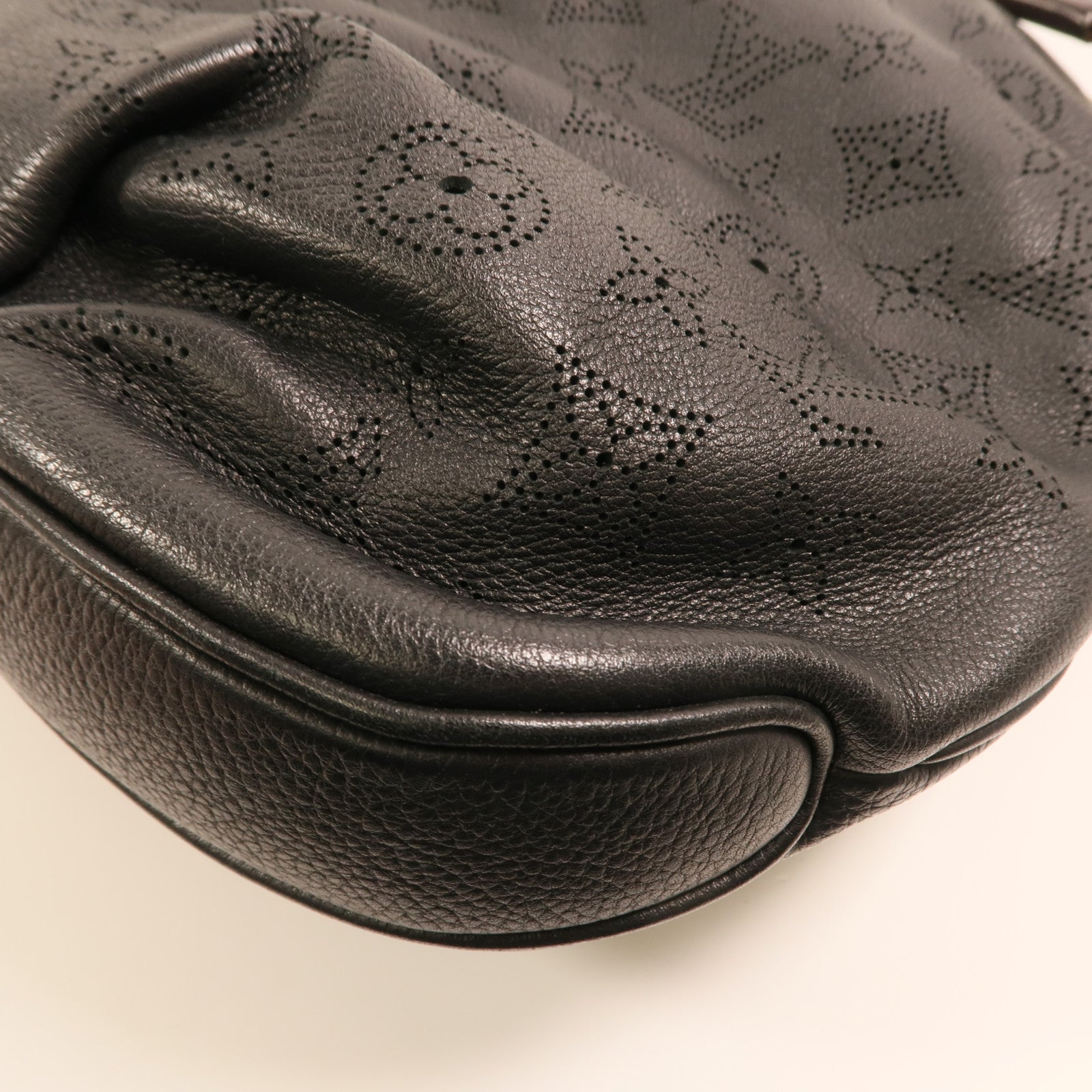 LOUIS VUITTON Monogram Mahina Salene PM金扣手挽肩背兩用袋