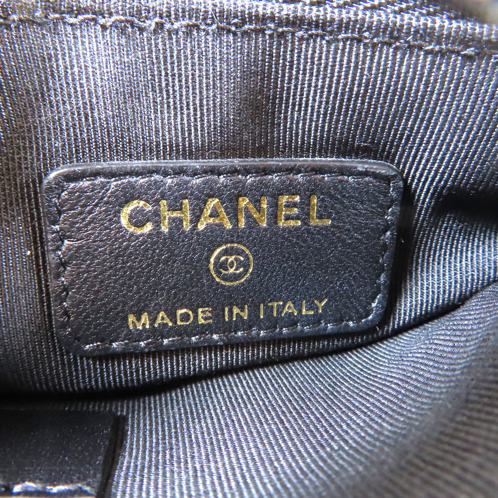 CHANEL 菱格羊皮皮革Phone Bag金扣鏈帶肩背袋黑色