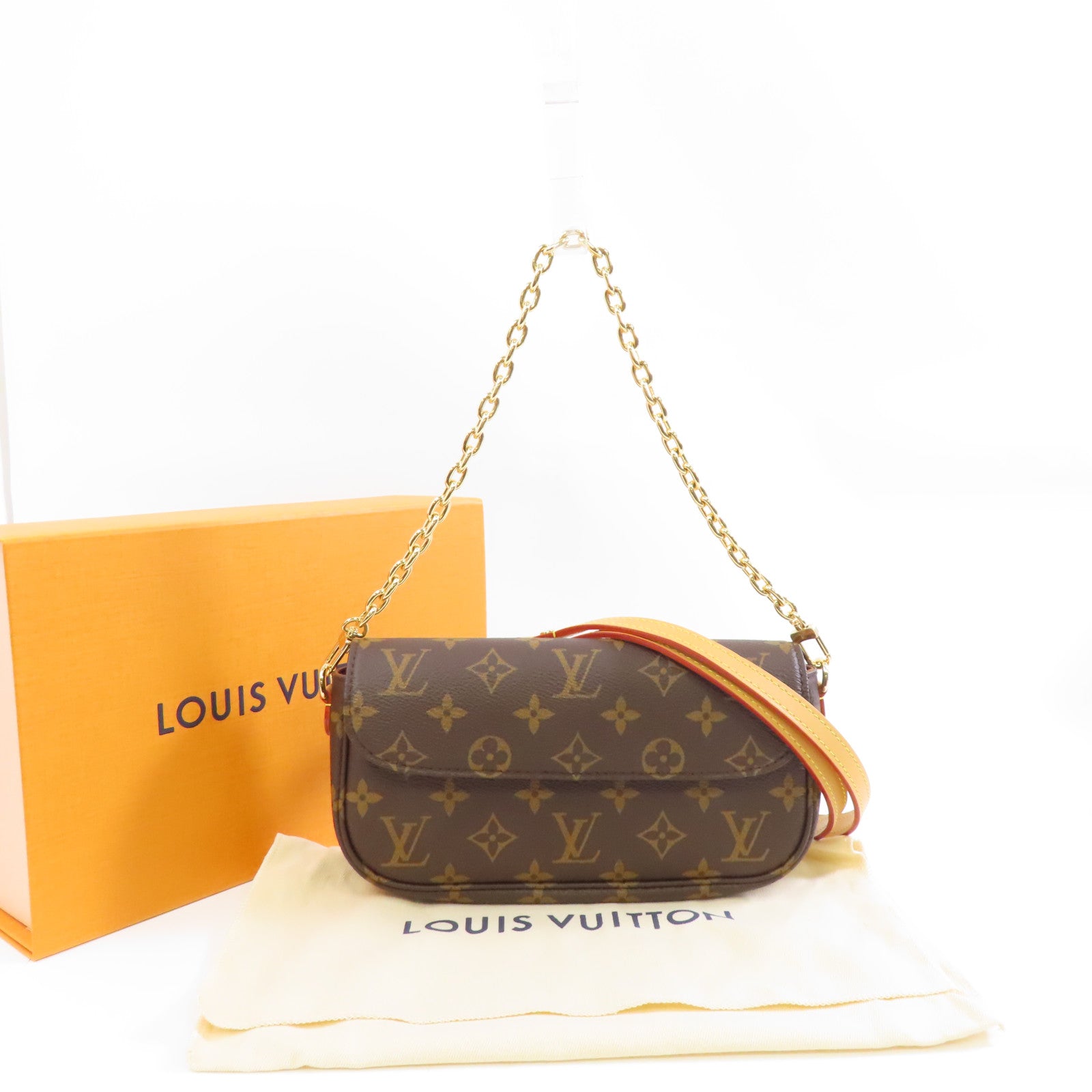 LOUIS VUITTON Monogram Wallet On Chain Ivy金扣鏈帶肩背袋啡色