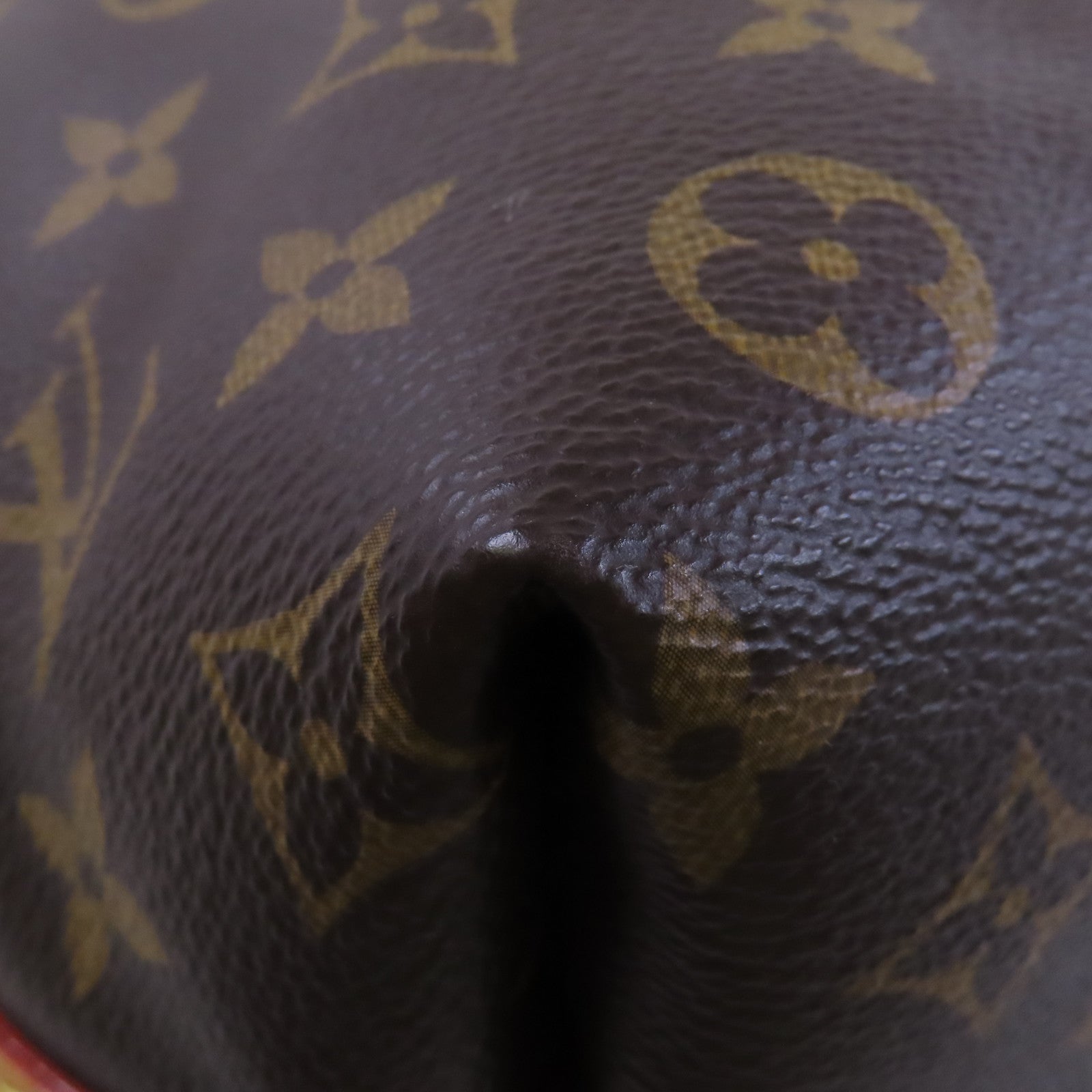 LOUIS VUITTON Monogram Archive Vagabond Hobo金扣肩背袋