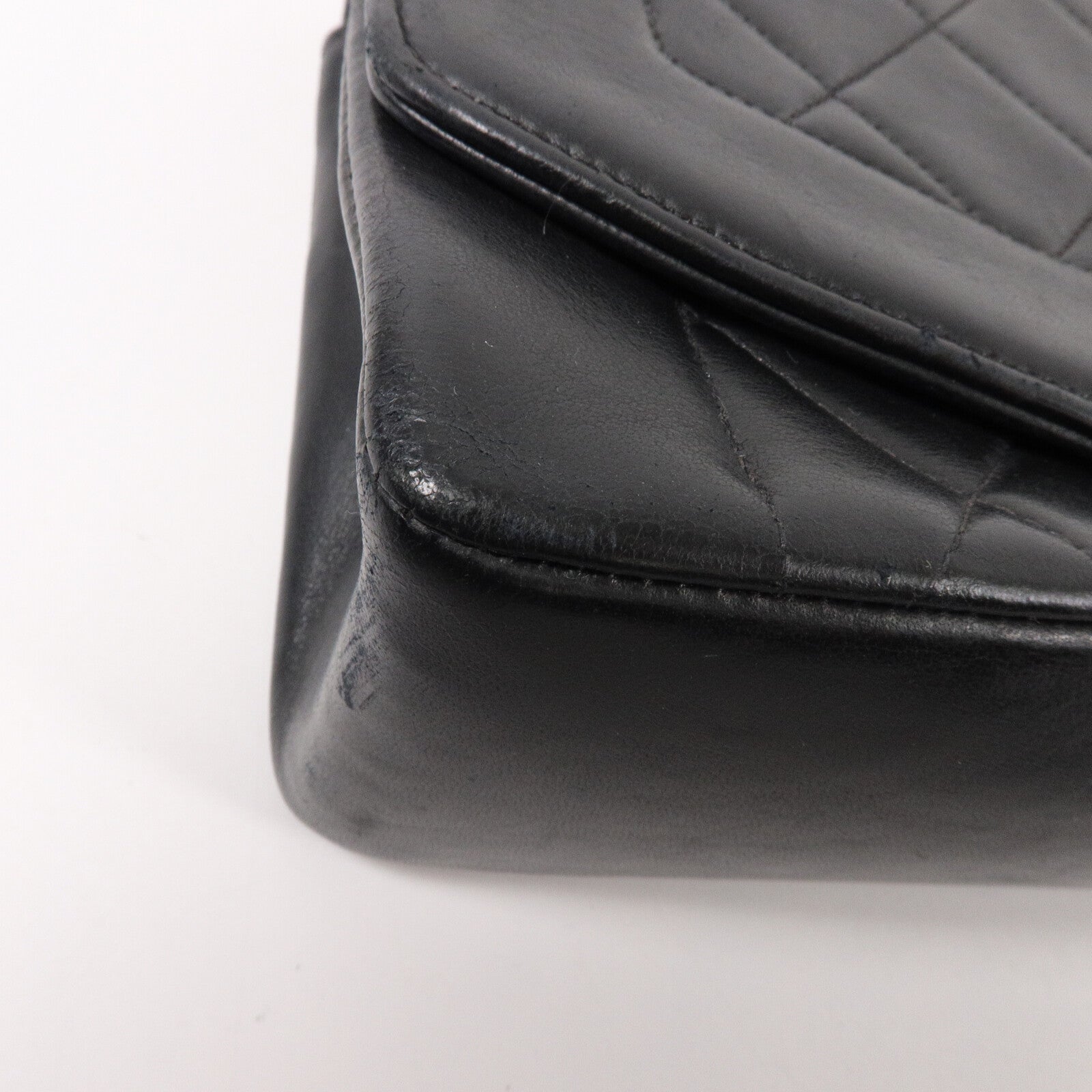 CHANEL 羊皮皮革Vintage Diana鏈帶肩背袋