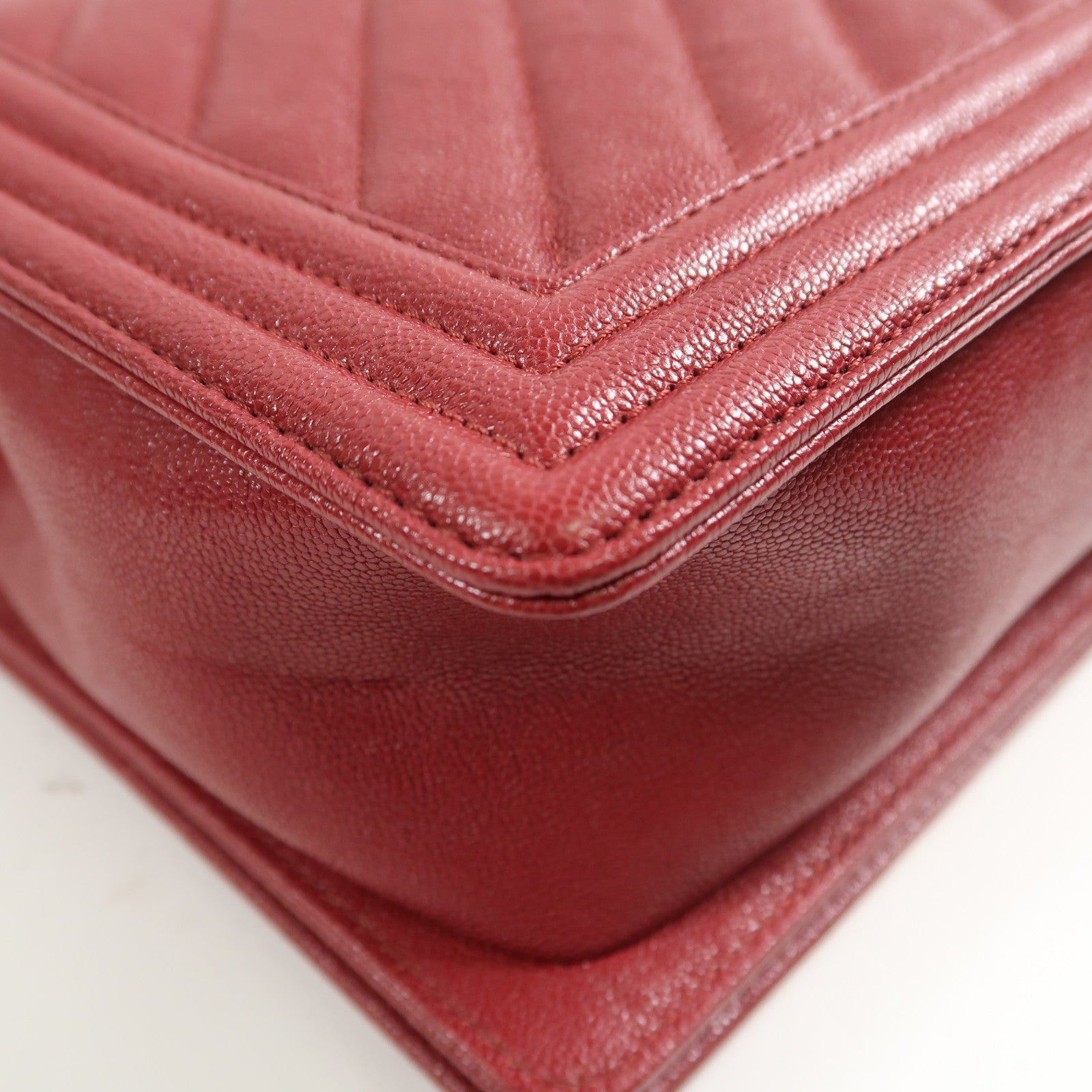 CHANEL 牛皮皮革Boy Chanel 28金扣鏈帶肩背袋