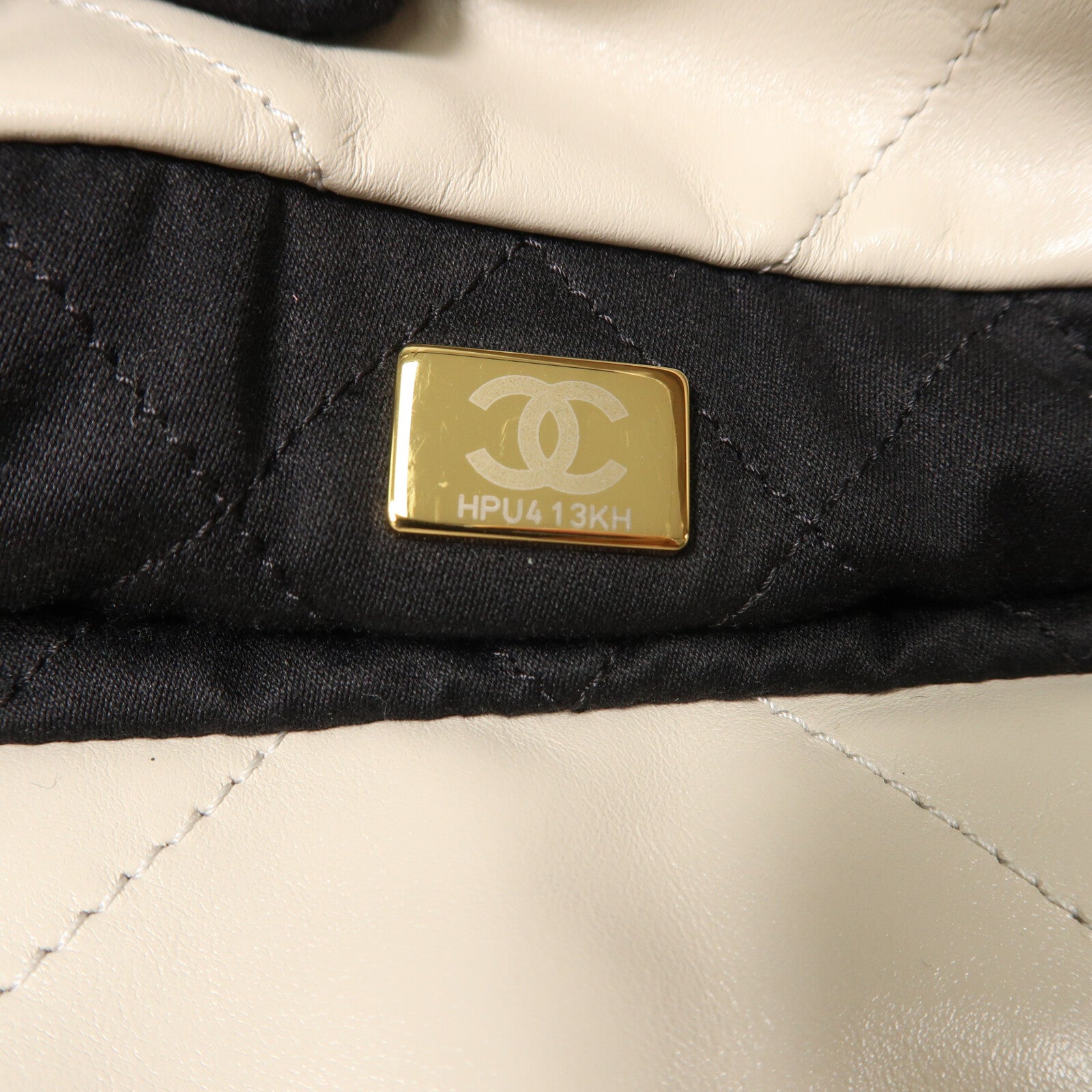 CHANEL Chanel 22 Small鏈帶肩背袋