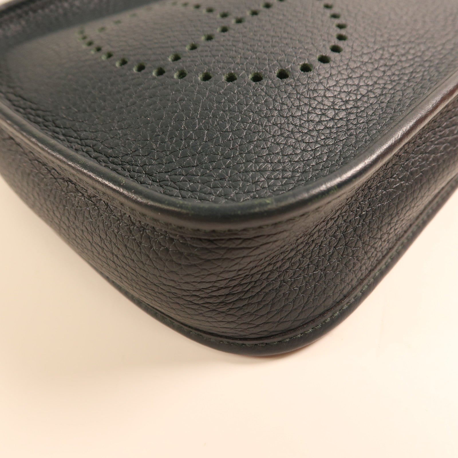 HERMES Clemence皮革Evelyne TPM金扣肩背袋