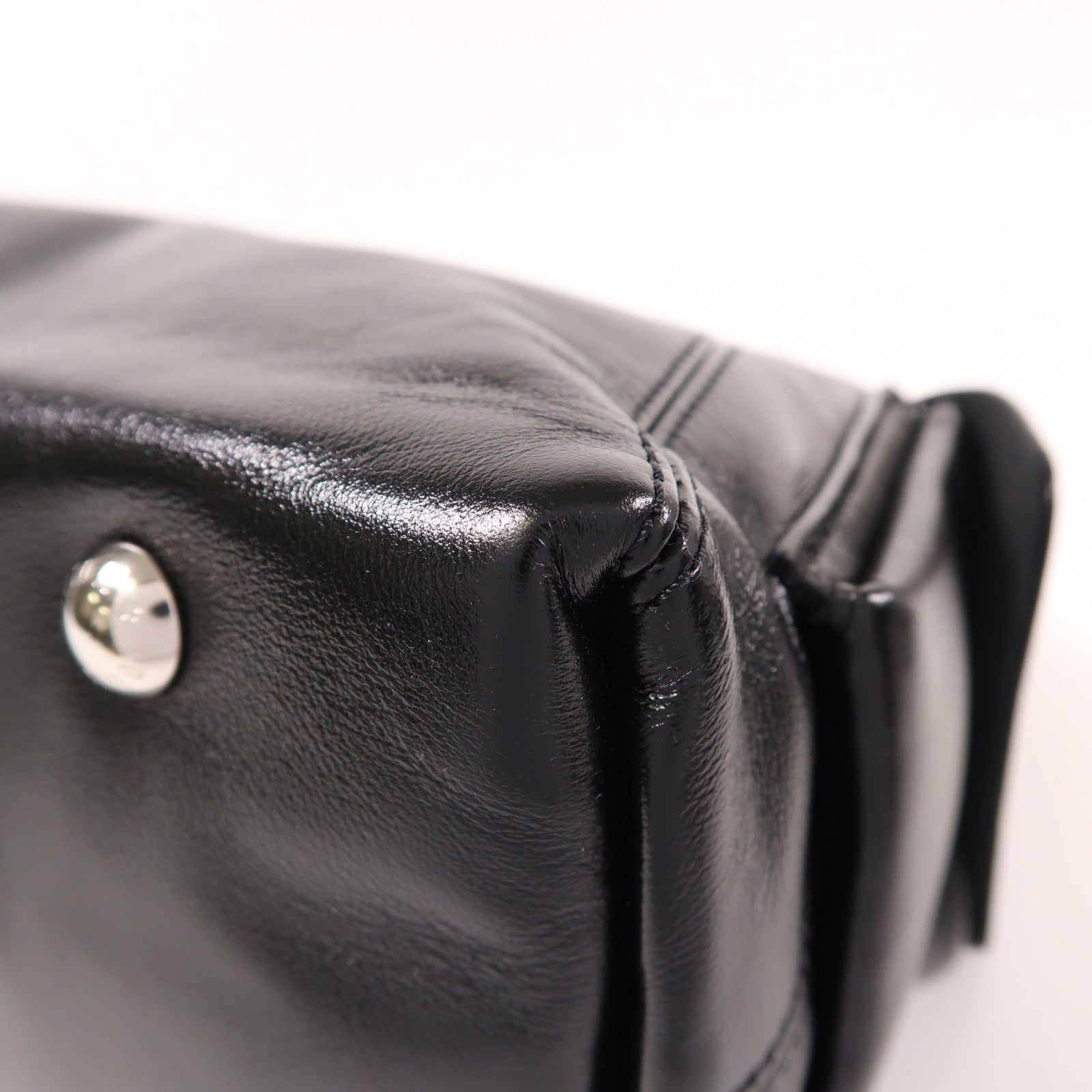 LOUIS VUITTON 羊皮皮革Carry All Vibe PM銀扣手挽肩背兩用袋