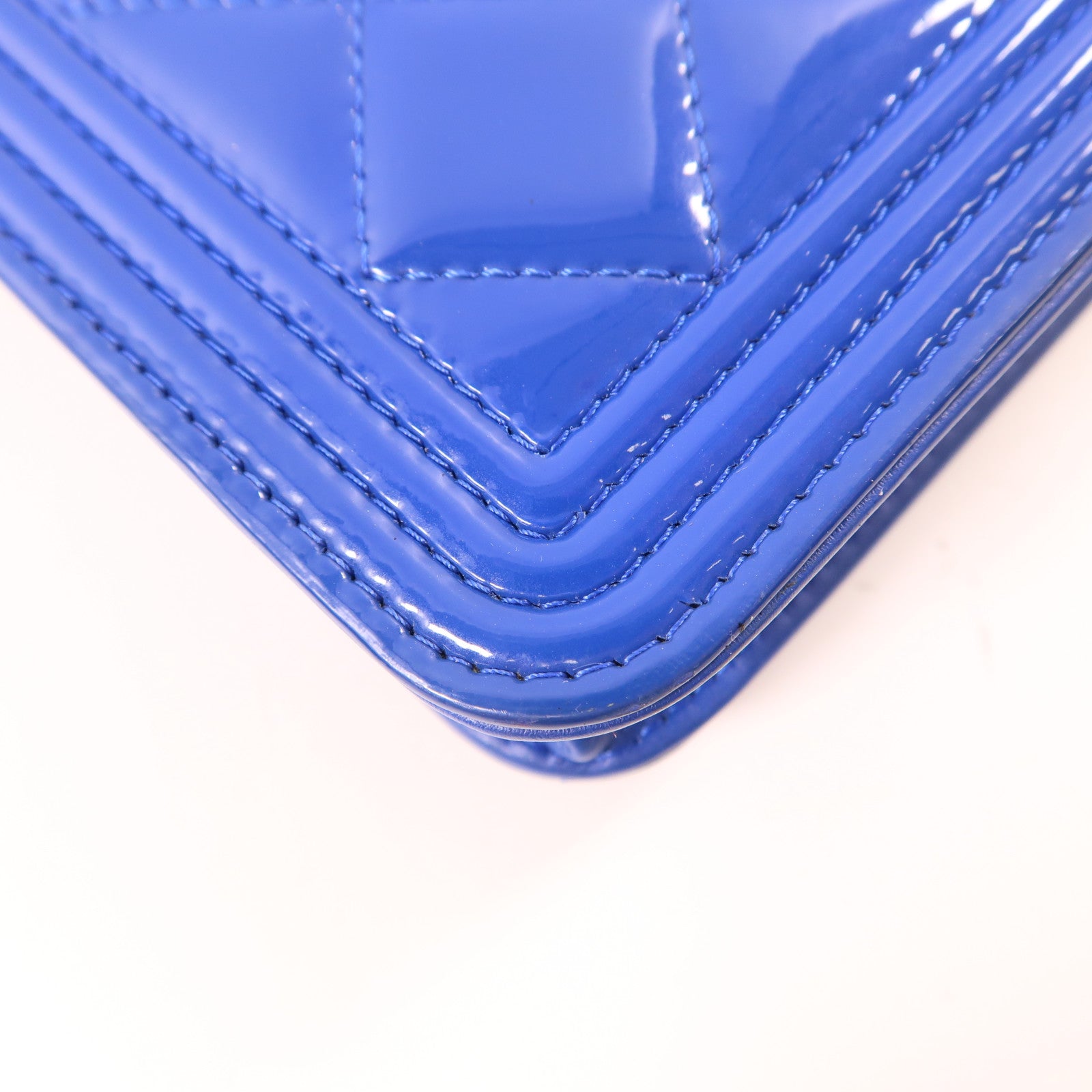 CHANEL 漆皮皮革Wallet On Chain銀扣肩背袋藍色