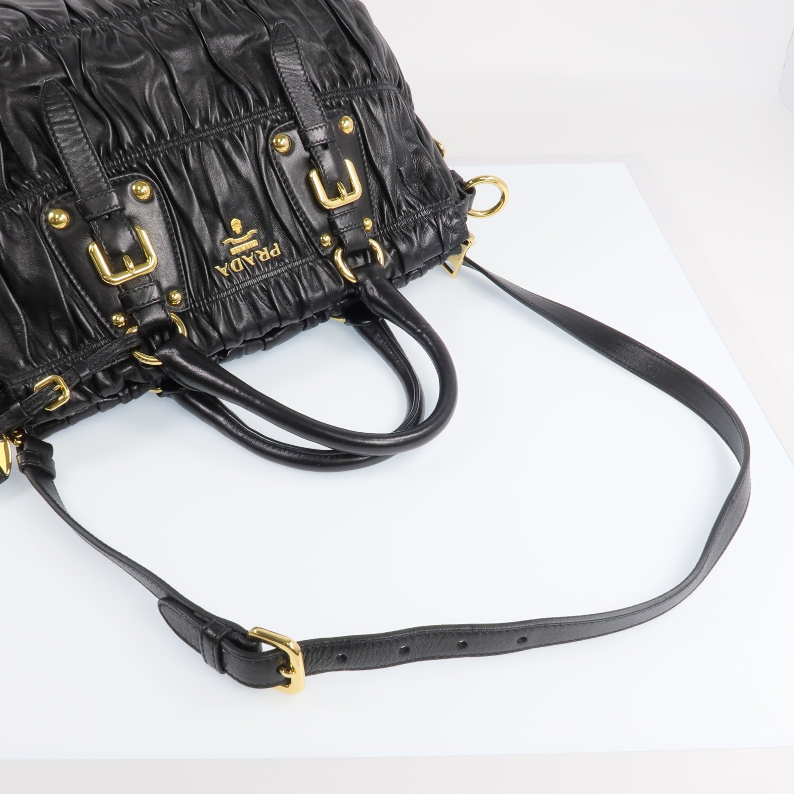 PRADA 羊皮皮革2 Way Shoulder金扣手挽肩背兩用袋