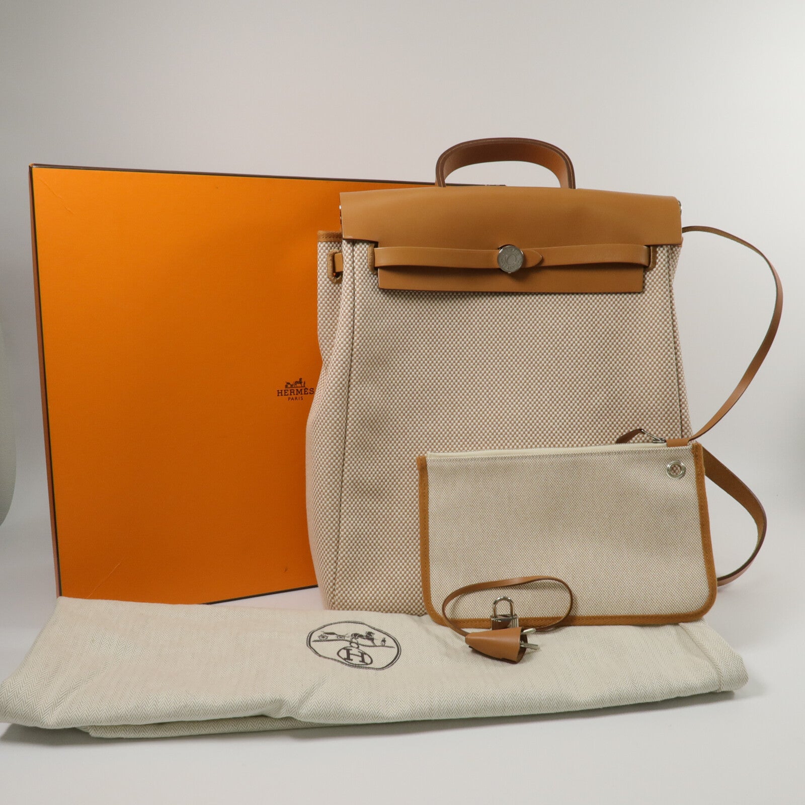 HERMES 帆布Herbag a dos Zip Retourne Backpack背包