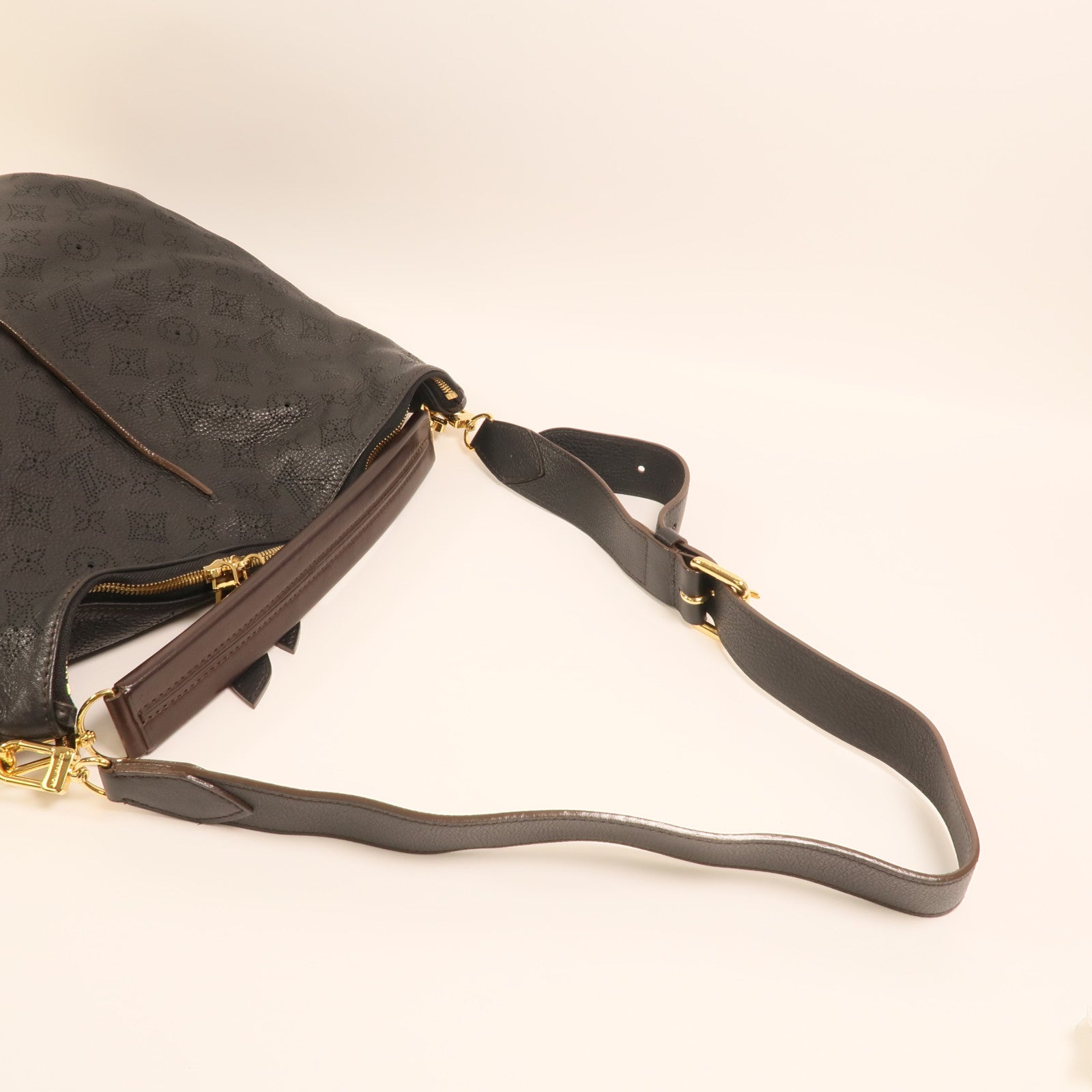 LOUIS VUITTON Monogram Mahina Salene PM金扣手挽肩背兩用袋