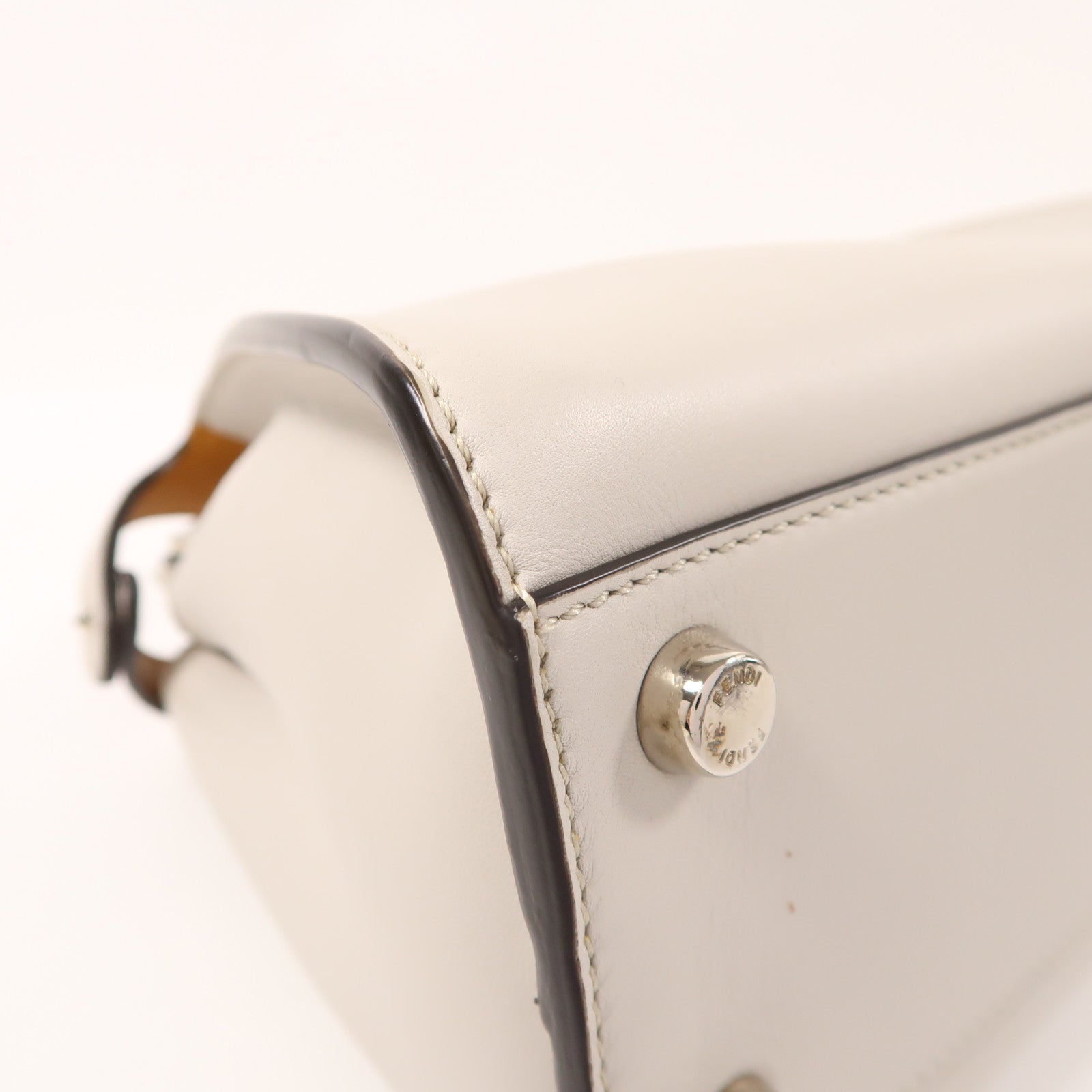 FENDI 牛皮皮革Peekaboo銀扣手挽肩背兩用袋