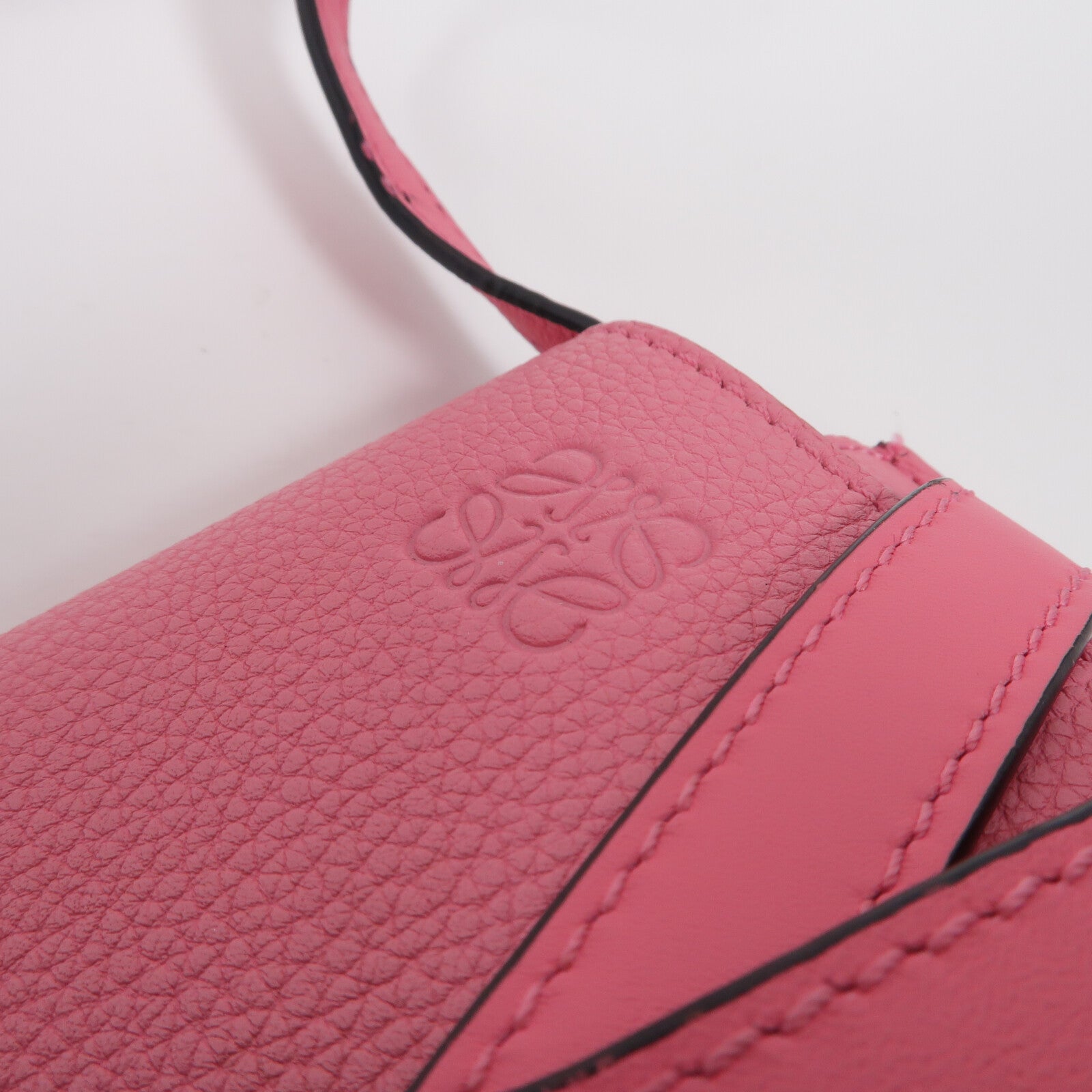 LOEWE 牛皮皮革Mini Gate肩背袋