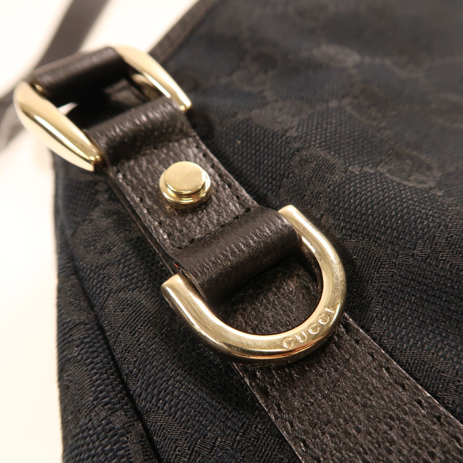GUCCI 帆布Shoulder Bag金扣肩背袋黑色