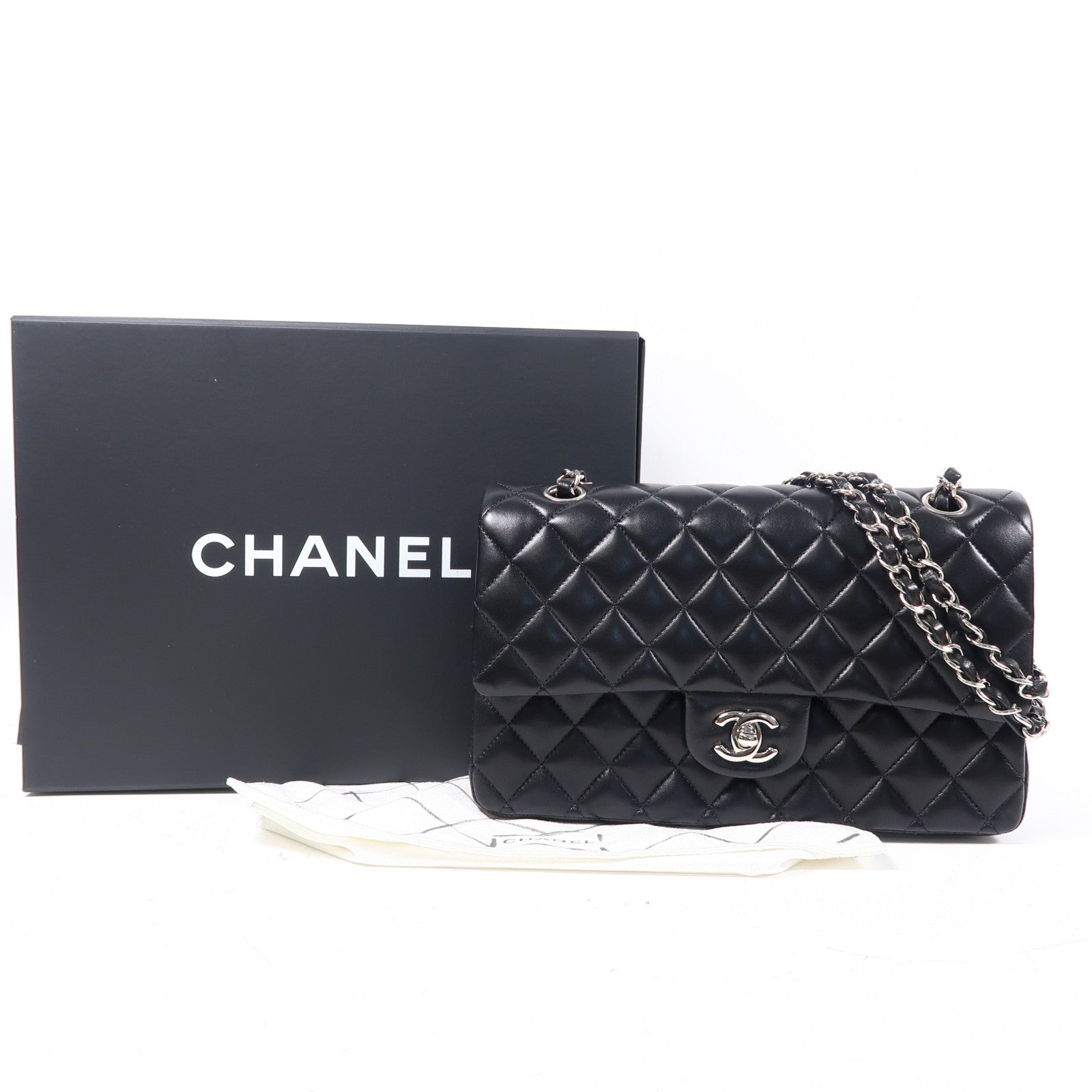 CHANEL 菱格羊皮皮革Classic 25cm銀扣鏈帶肩背袋黑色