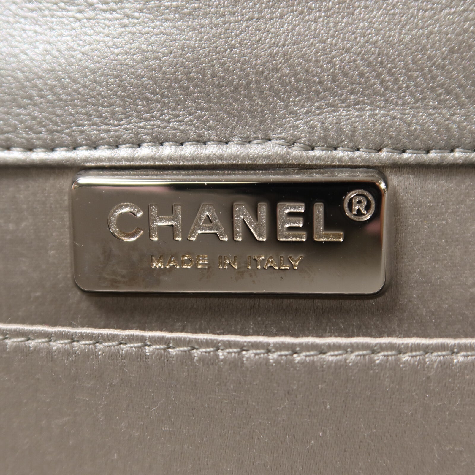CHANEL 羊皮皮革Boy Clutch手拿包