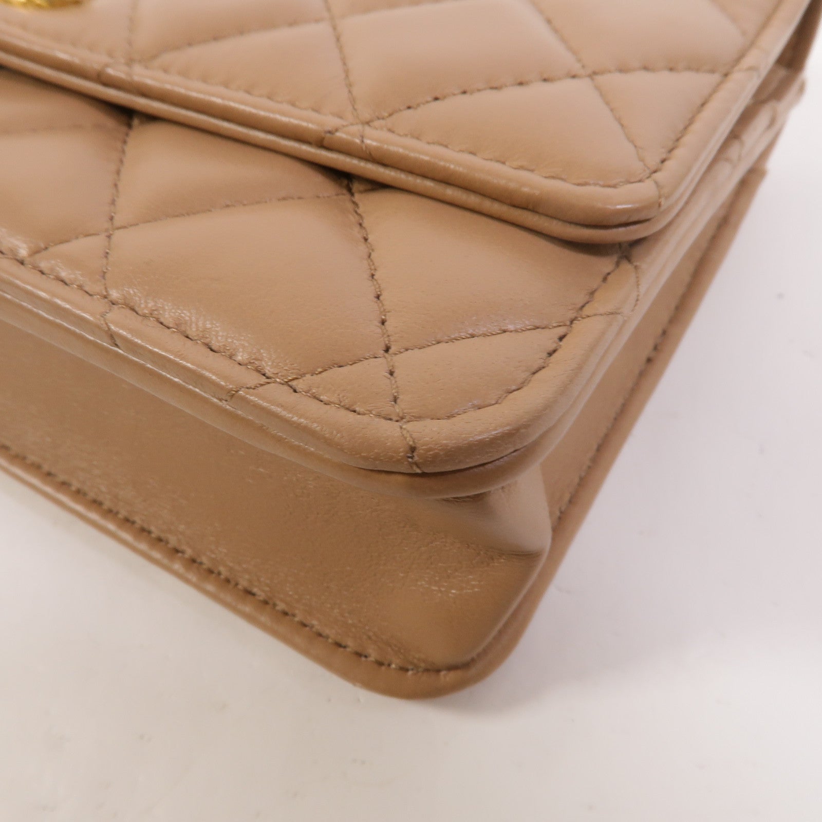 CHANEL 羊皮皮革WOC Wallet On Chain鏈帶肩背袋
