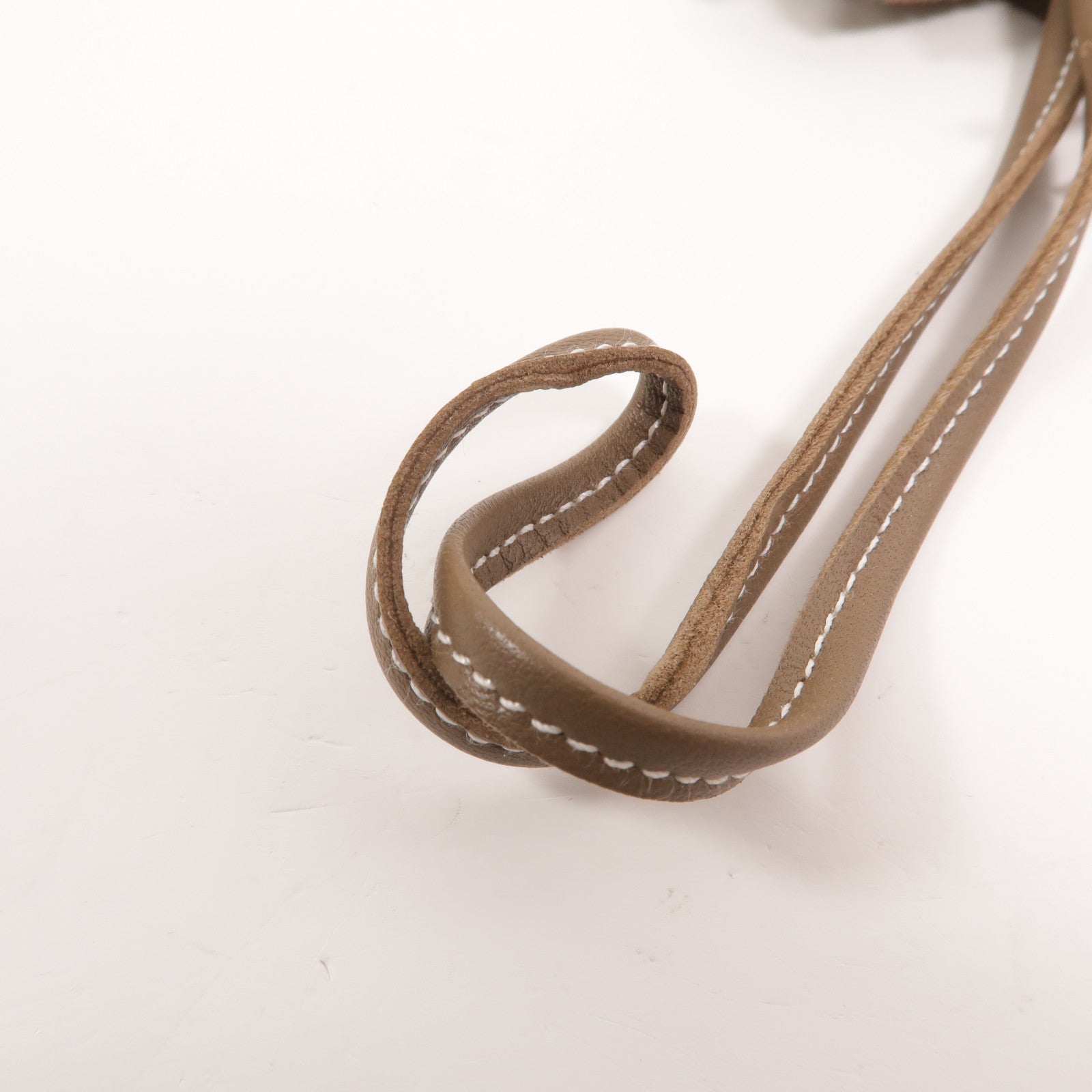 HERMES Milo/Swift皮革Rodeo Pegase PM掛飾Etoupe
