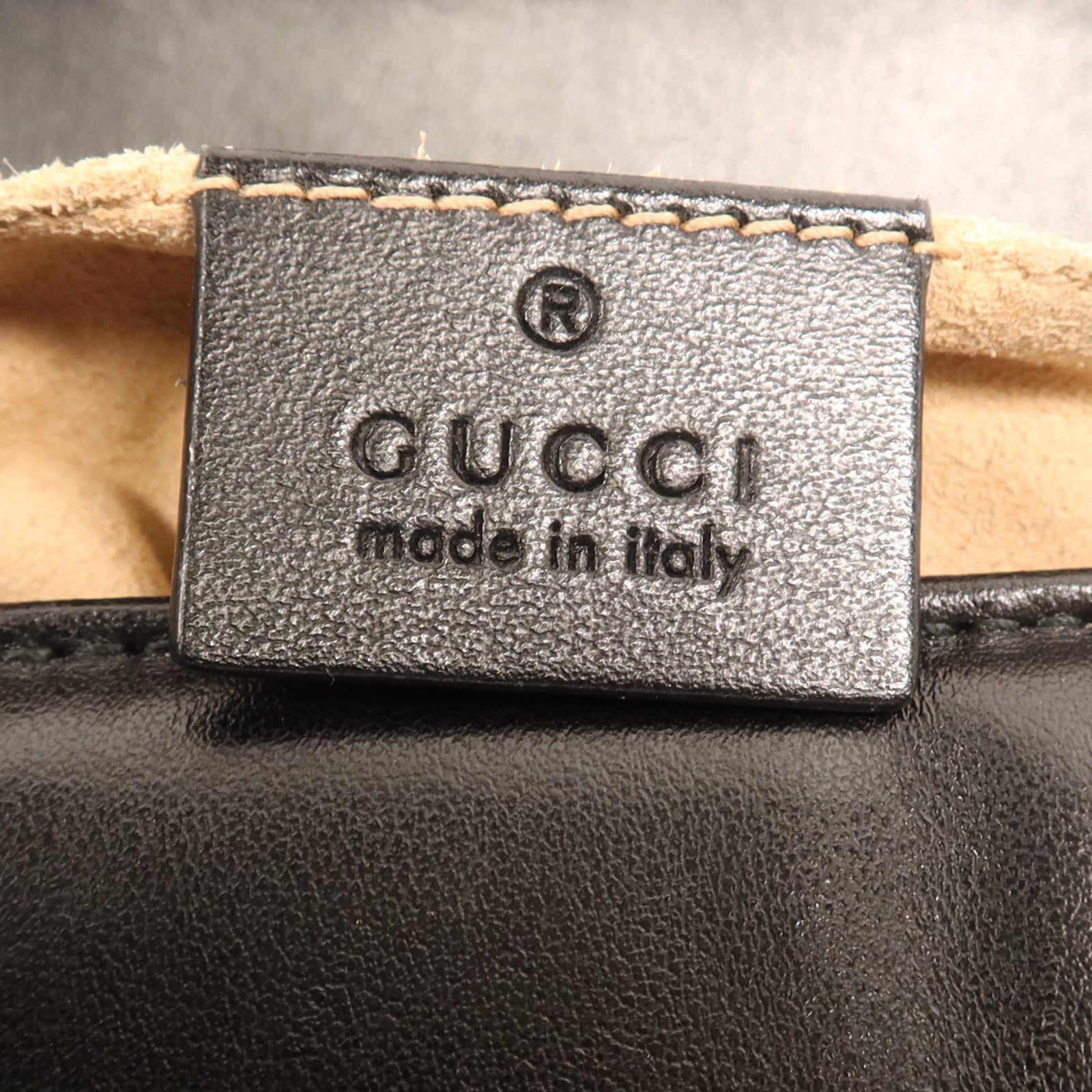 GUCCI 牛皮皮革GG Marmont金扣鏈帶肩背袋