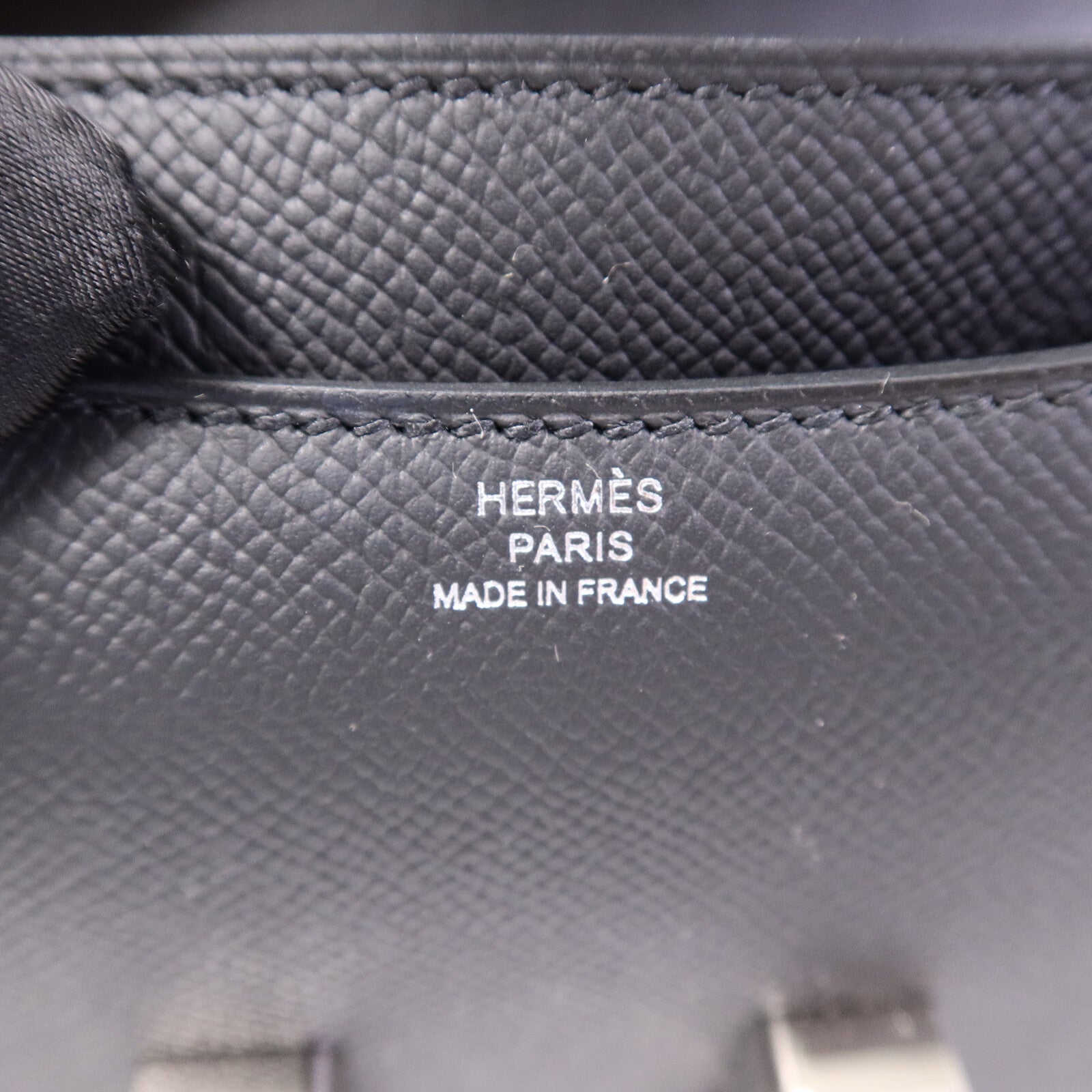 HERMES Epsom皮革Mini Constance肩背袋Noir