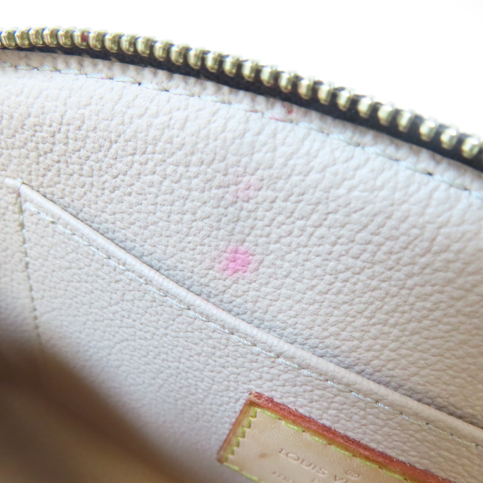 LOUIS VUITTON Monogram Cosmetic Pouch金扣小袋啡色