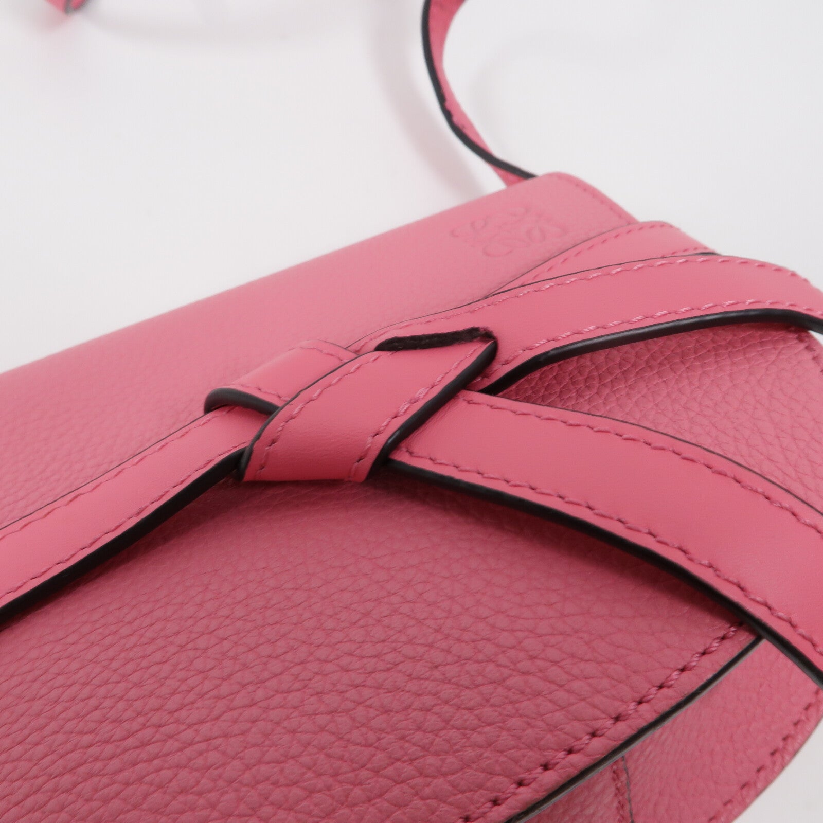 LOEWE 牛皮皮革Mini Gate肩背袋