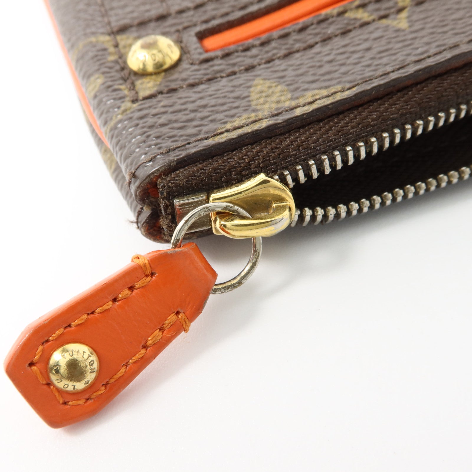 LOUIS VUITTON Monogram Perforated Pochette Plat金扣小袋
