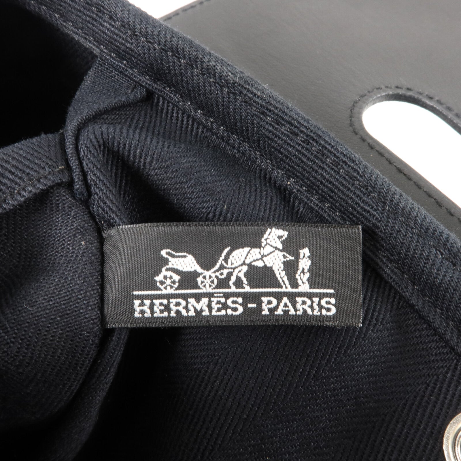 HERMES Toile H帆布Valparaiso PM手挽袋Noir