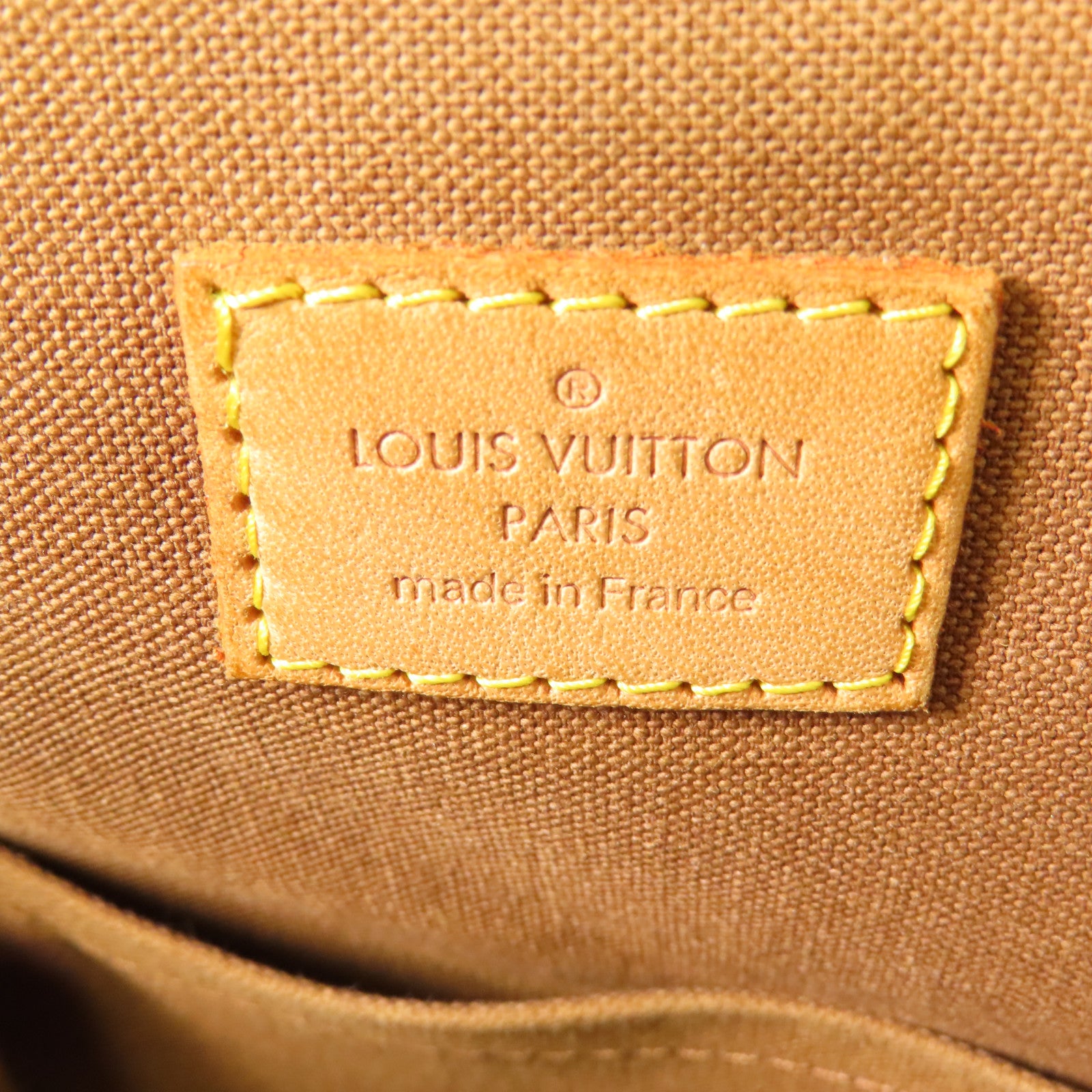 LOUIS VUITTON Monogram Lockit Vertical金扣手挽袋