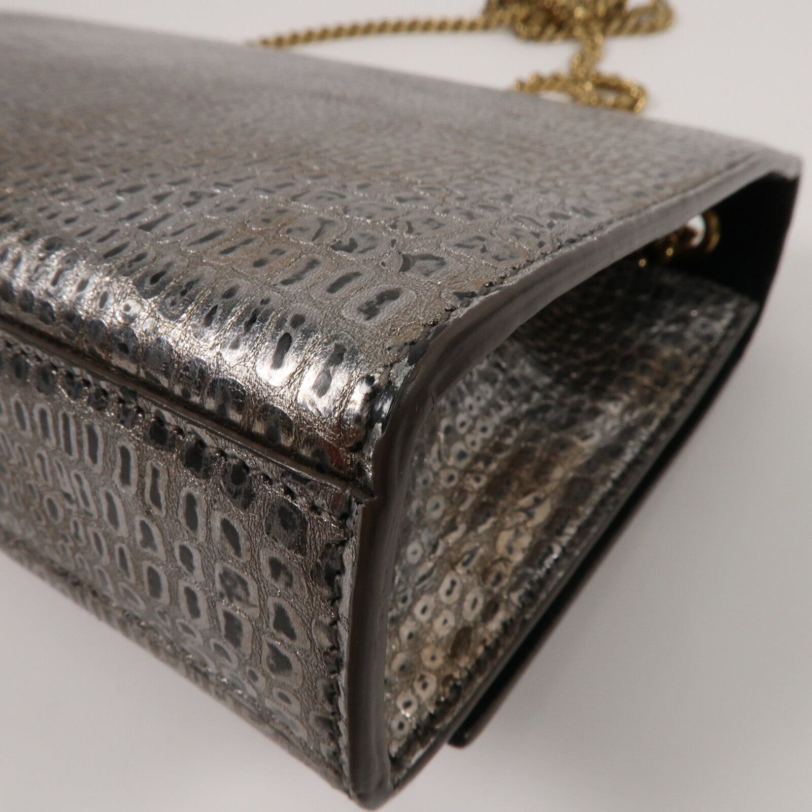 SAINT LAURENT 牛皮皮革Kate Medium Tassel鏈帶肩背袋