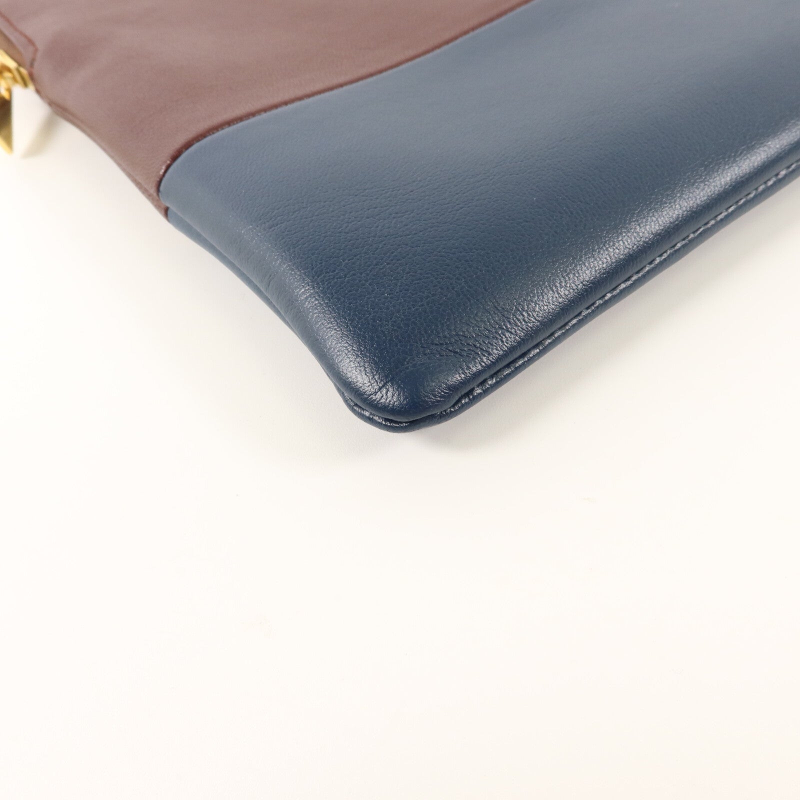 CELINE 牛皮皮革Pouch小袋