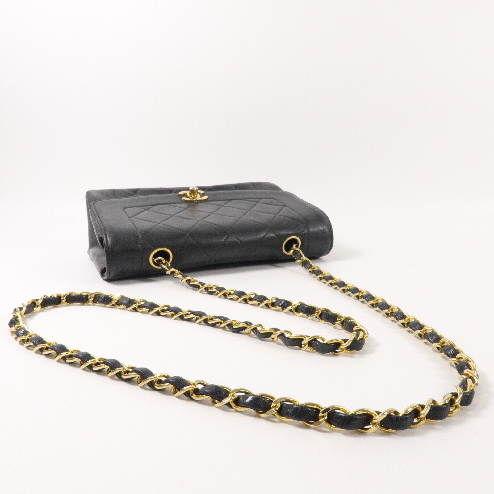 CHANEL 羊皮皮革Vintage Diana鏈帶肩背袋