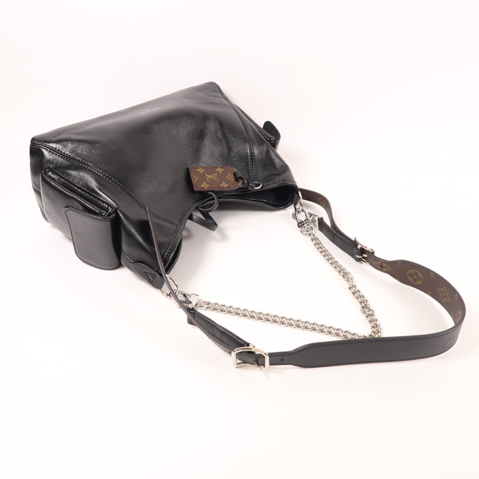 LOUIS VUITTON 羊皮皮革Carry All Vibe PM銀扣手挽肩背兩用袋