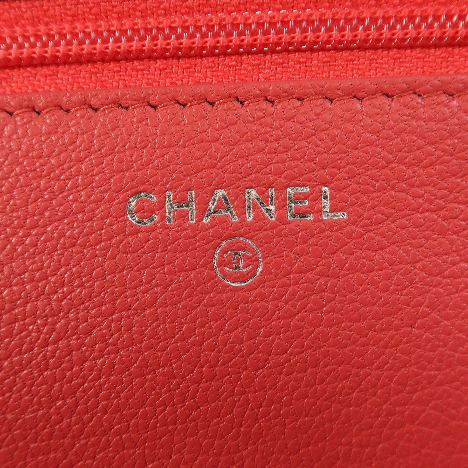 CHANEL 牛皮皮革WOC Wallet On Chain鏈帶肩背袋