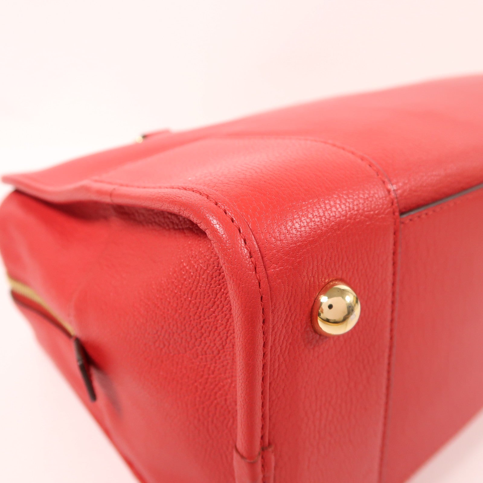 LOEWE 牛皮皮革Handbag金扣手挽袋/肩背袋