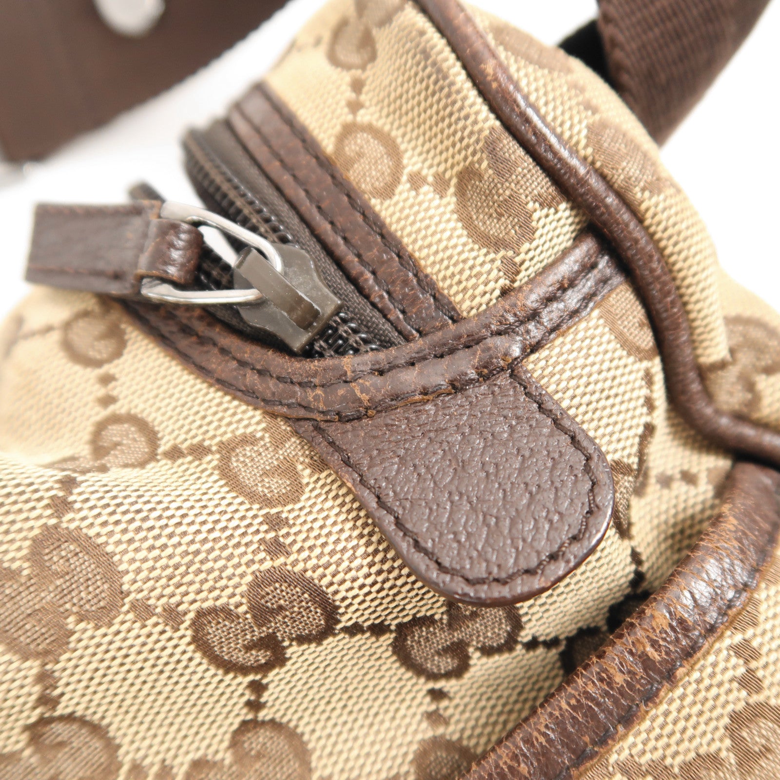 GUCCI 帆布Shoulder Bag銀扣肩背袋