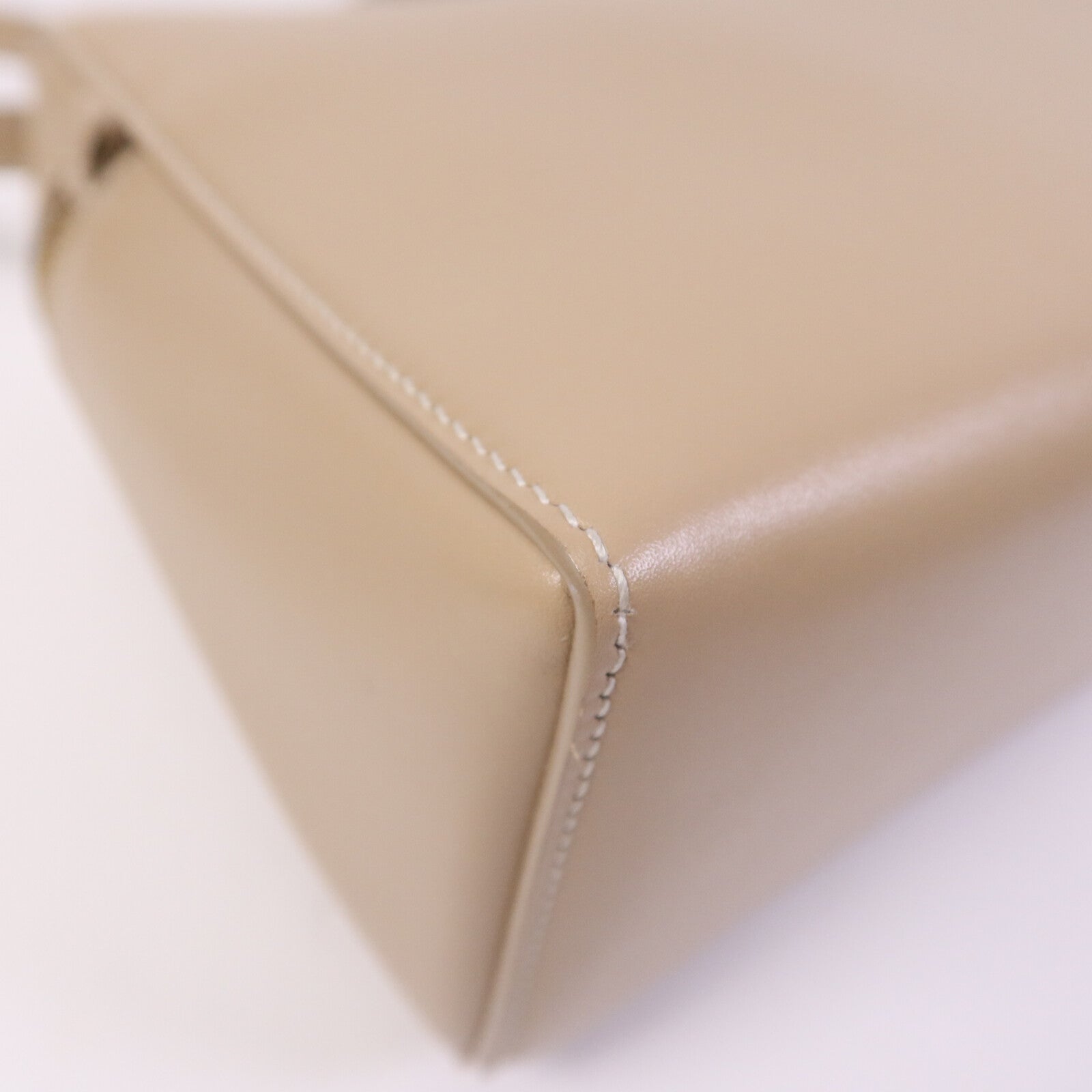 Loro Piana 牛皮皮革Loro Piana L27金扣手挽肩背兩用袋