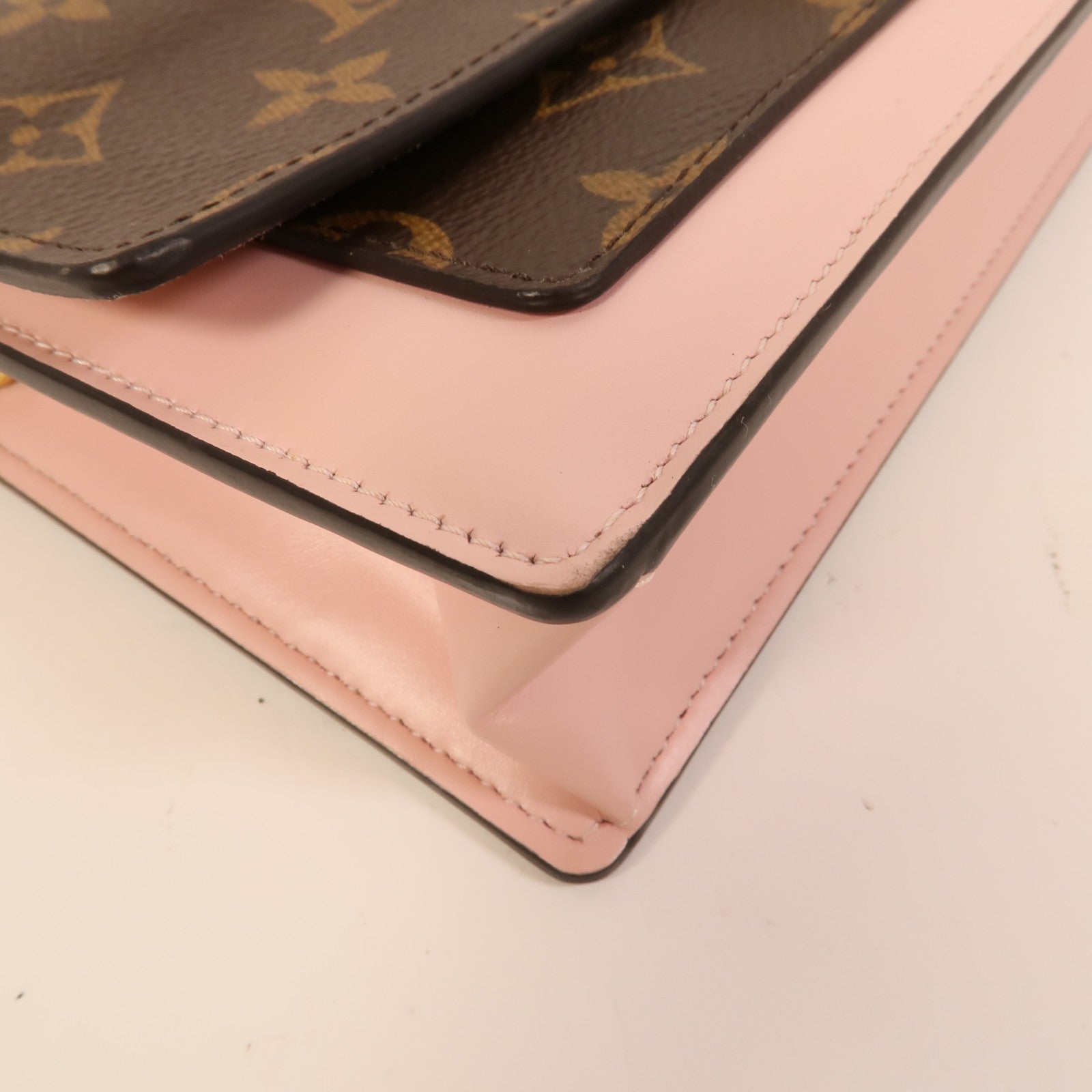 LOUIS VUITTON Monogram Flore Chain Wallet金扣鏈帶肩背袋