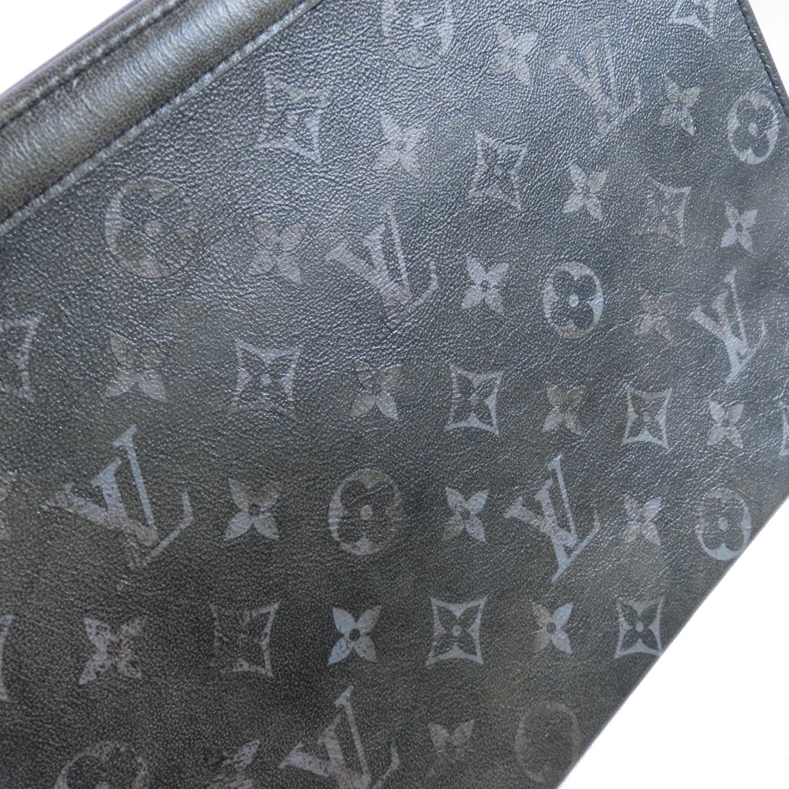 LOUIS VUITTON 【激減優惠】Brushed Monogram Pochette Voyage MM Pouch手拿包黑色