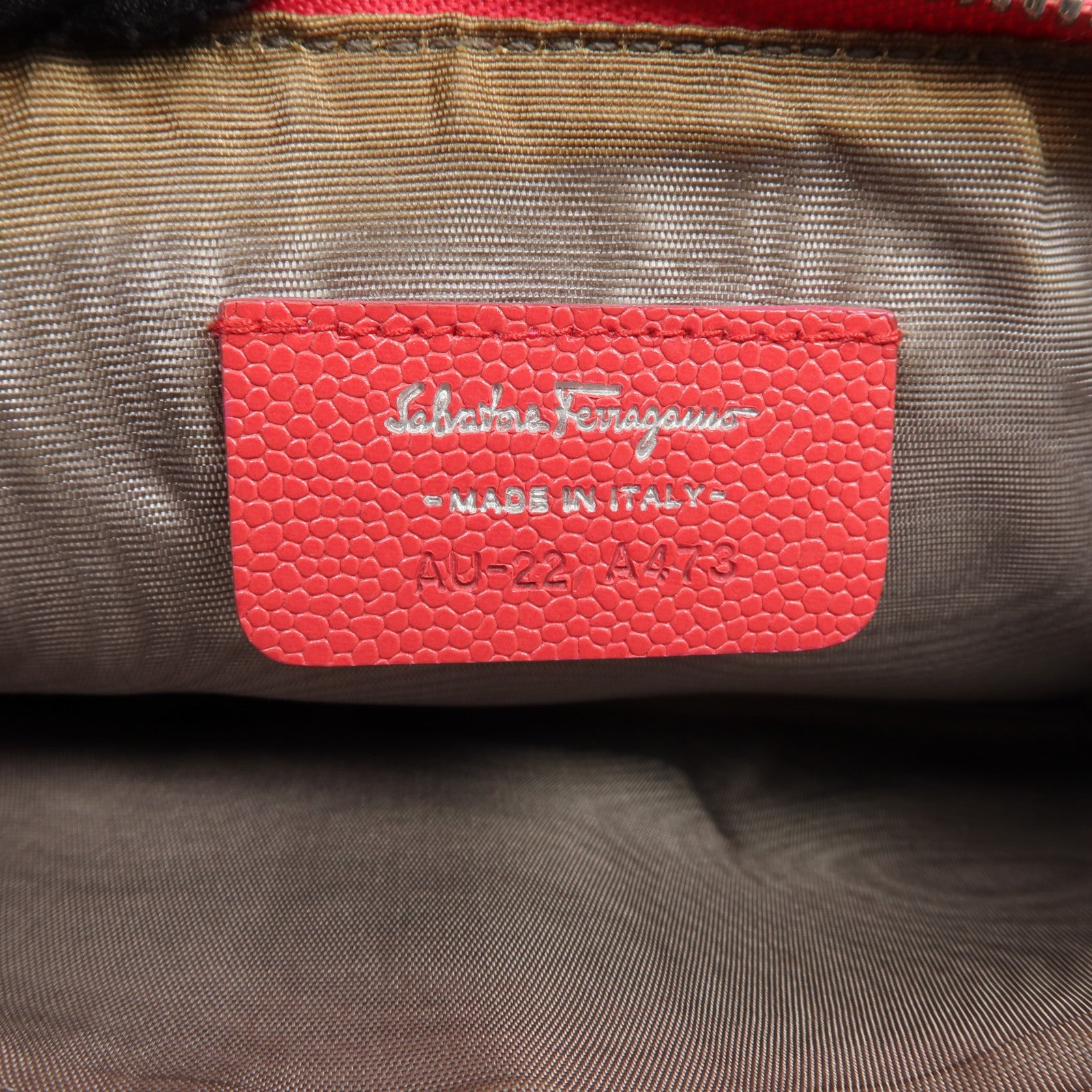 Salvatore Ferragamo 牛皮皮革Pouch手拿包
