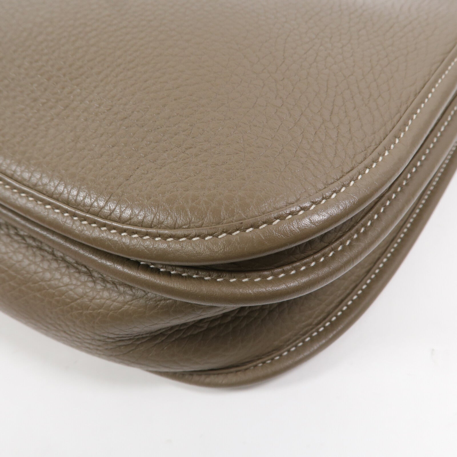 HERMES Clemence皮革Evelyne PM肩背袋Etoupe
