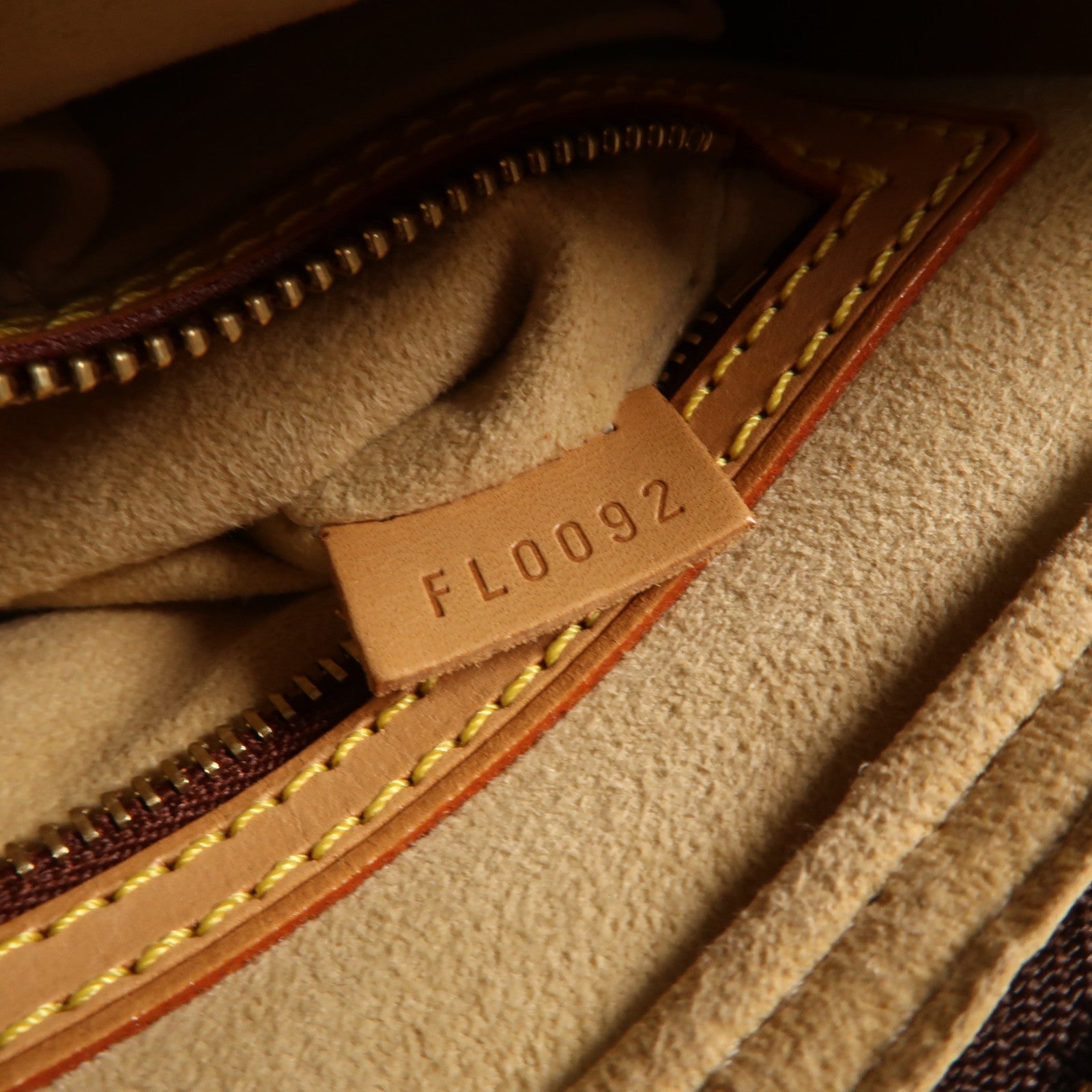 LOUIS VUITTON Monogram Looping MM金扣肩背袋棕色