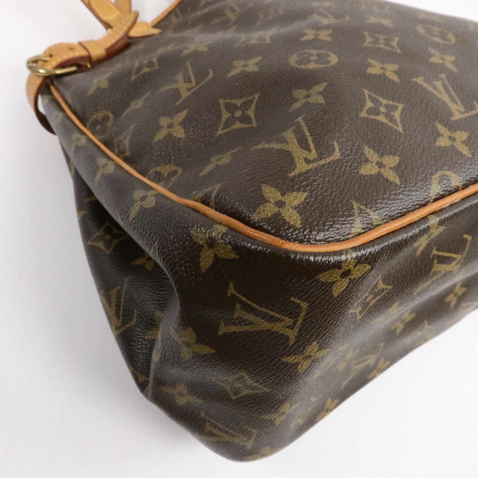 LOUIS VUITTON Monogram Batignolles肩背袋