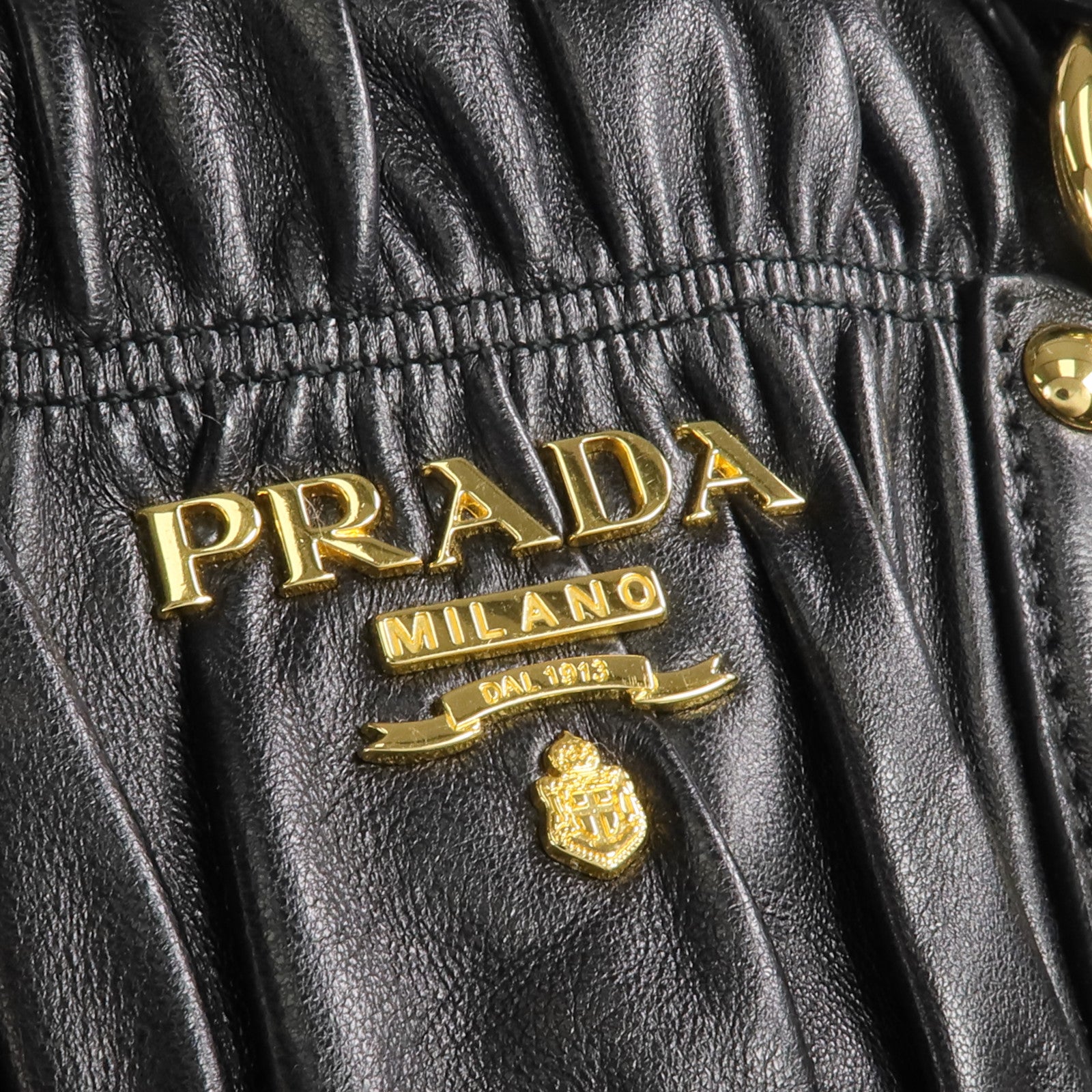 PRADA 羊皮皮革2 Way Shoulder金扣手挽肩背兩用袋