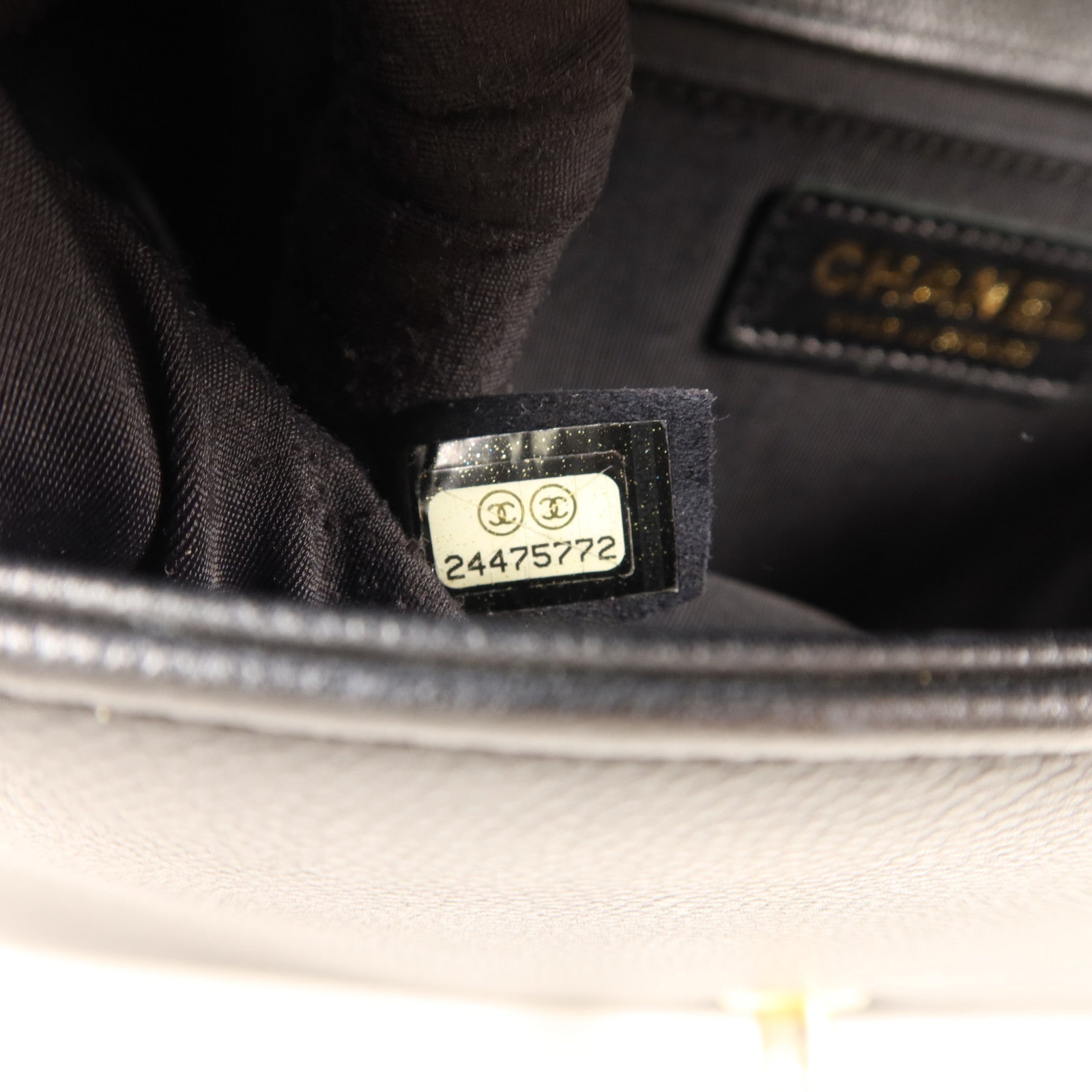 CHANEL 牛皮皮革Boy25金扣鏈帶肩背袋