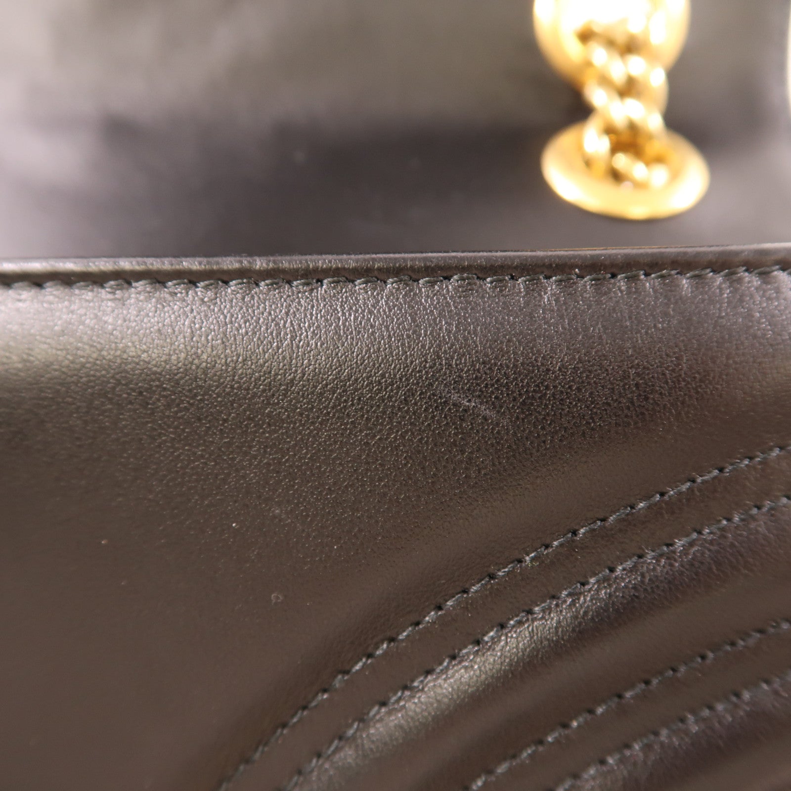 GUCCI 牛皮皮革GG Marmont Small Shoulder Bag金扣鏈帶肩背袋