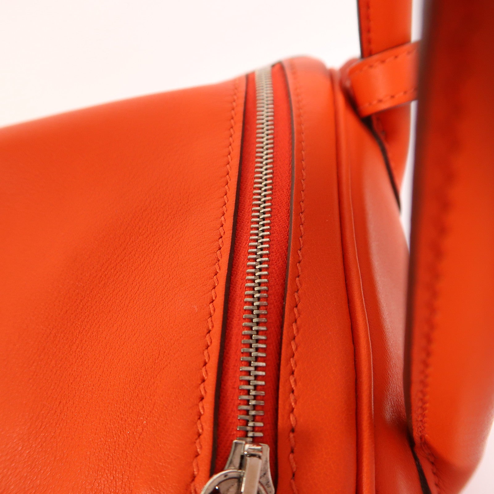 HERMES Swift皮革Lindy 26銀扣手挽肩背兩用袋Capucine