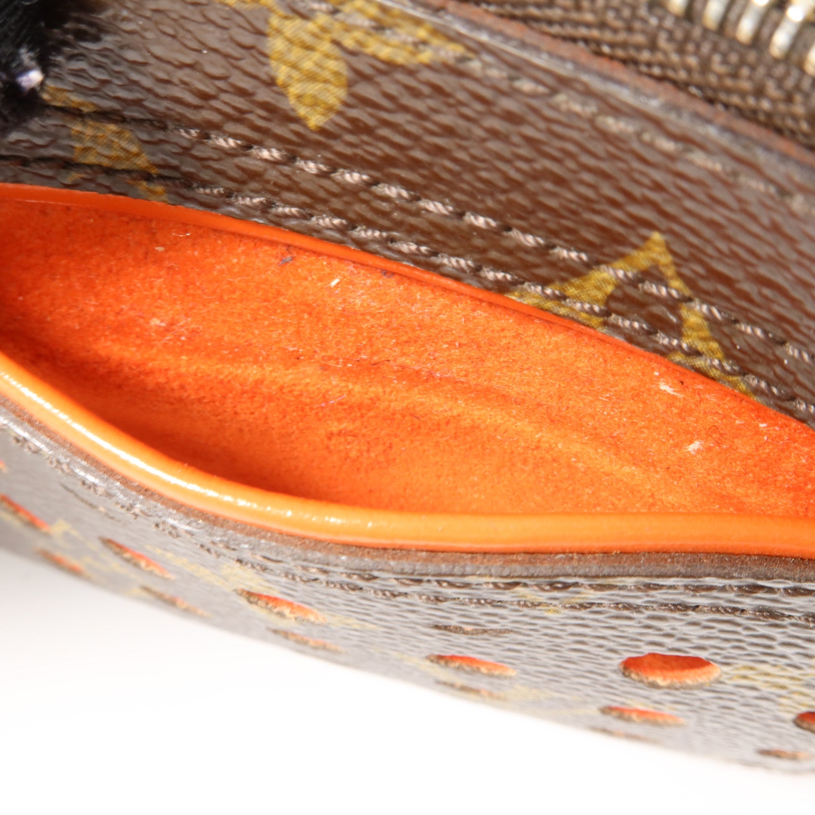 LOUIS VUITTON Monogram Perforated Pochette Plat金扣小袋