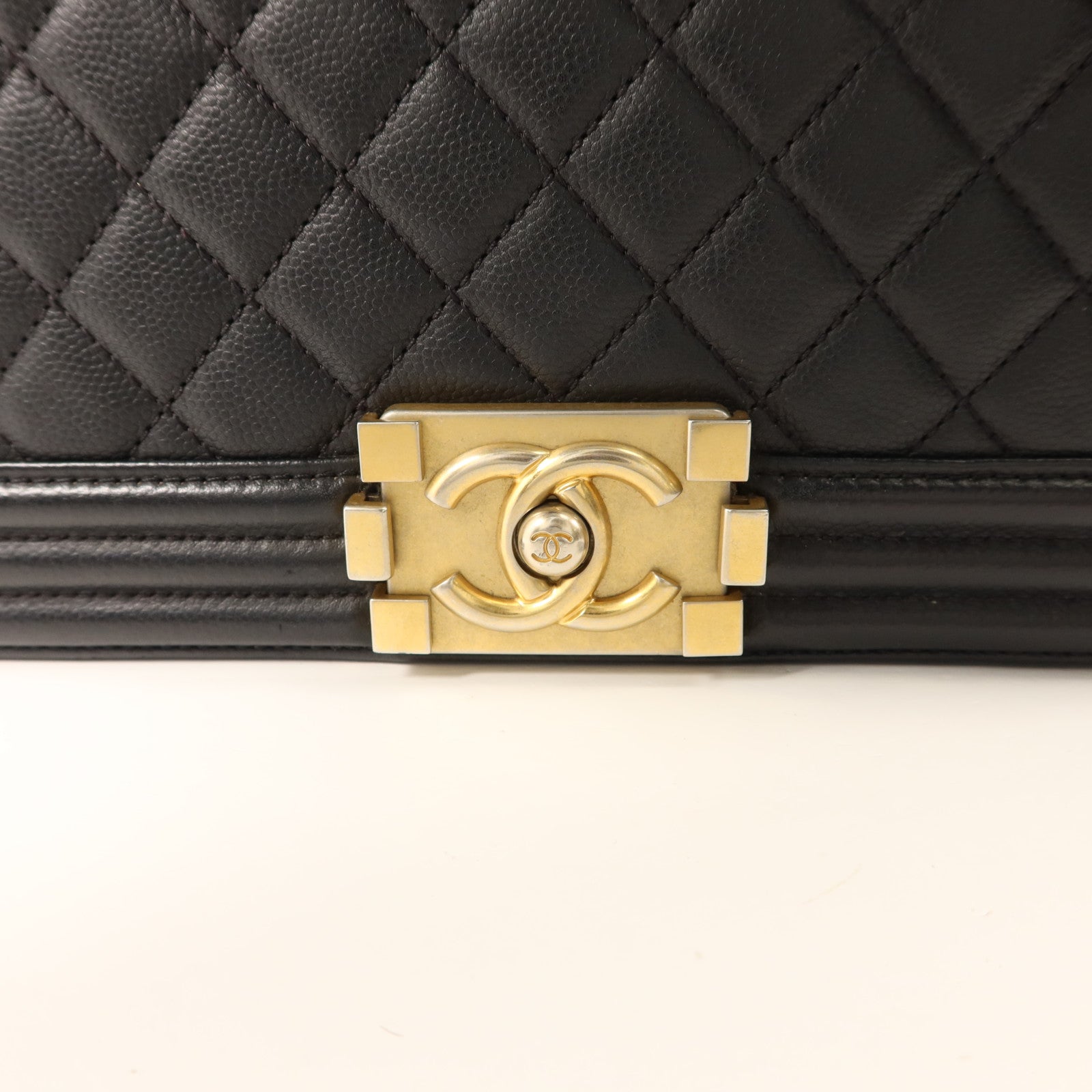 CHANEL 牛皮皮革Boy25金扣鏈帶肩背袋