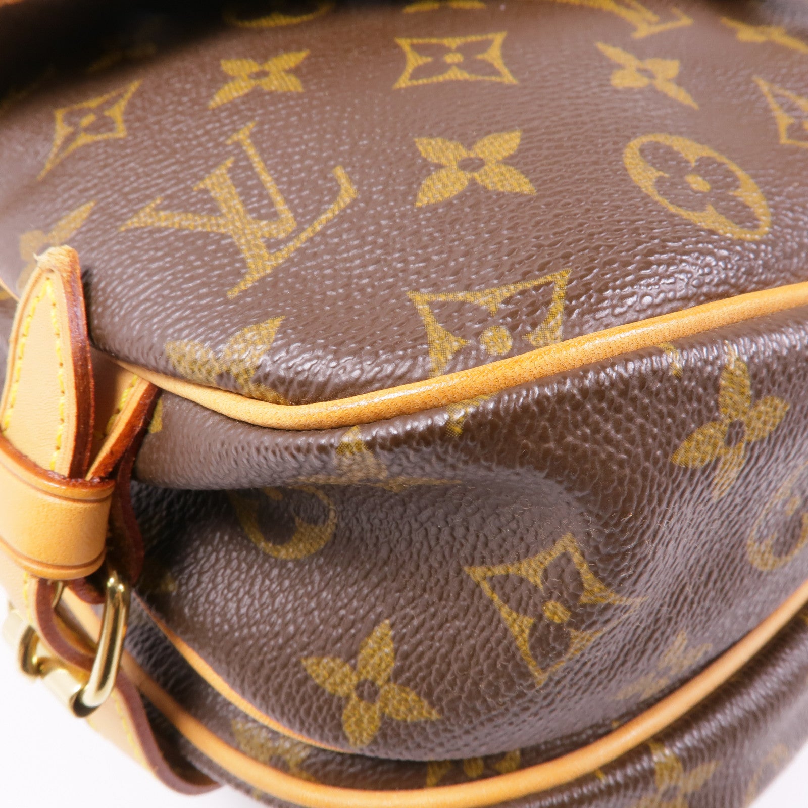 LOUIS VUITTON Monogram Saumur 30金扣肩背袋