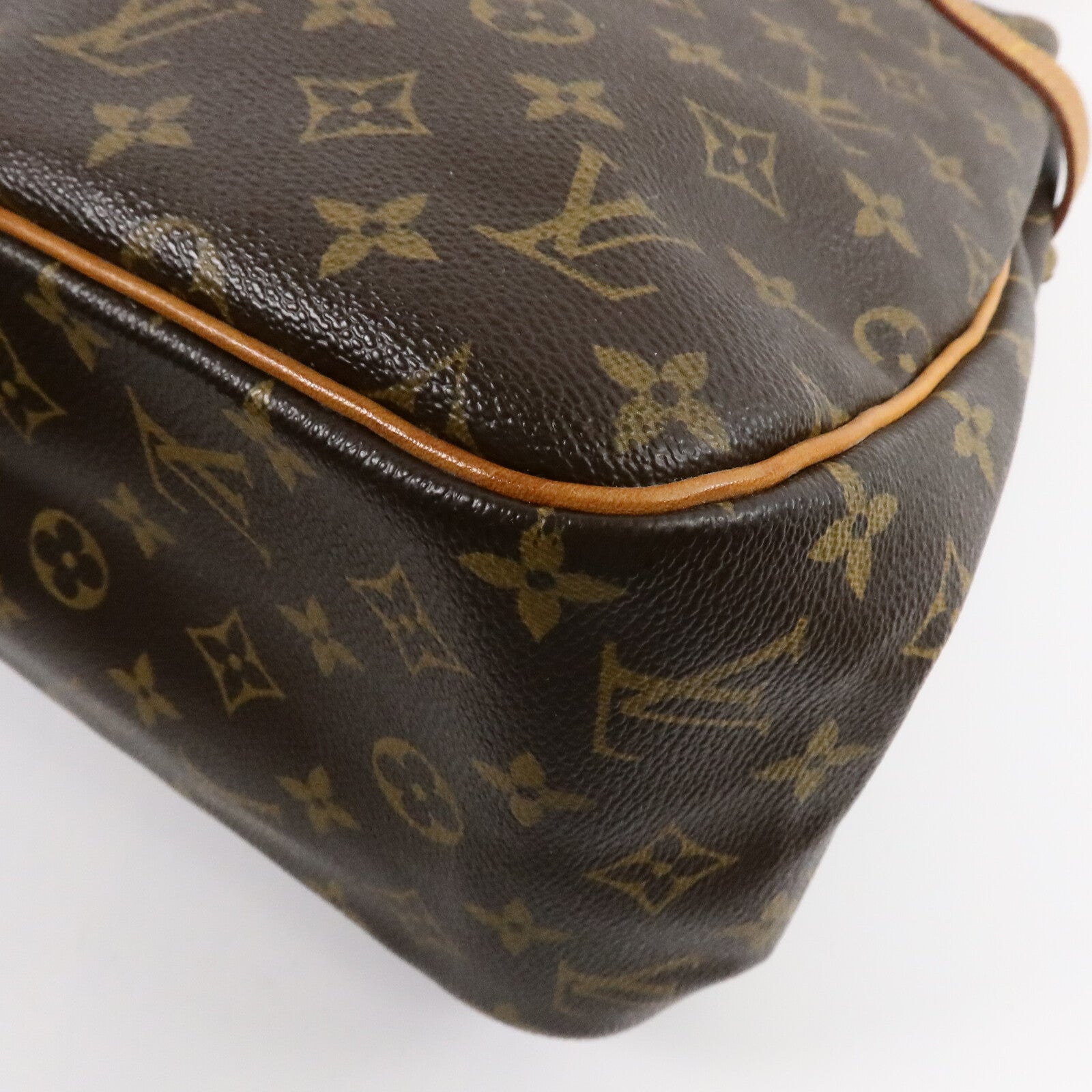 LOUIS VUITTON Monogram Batignolles肩背袋
